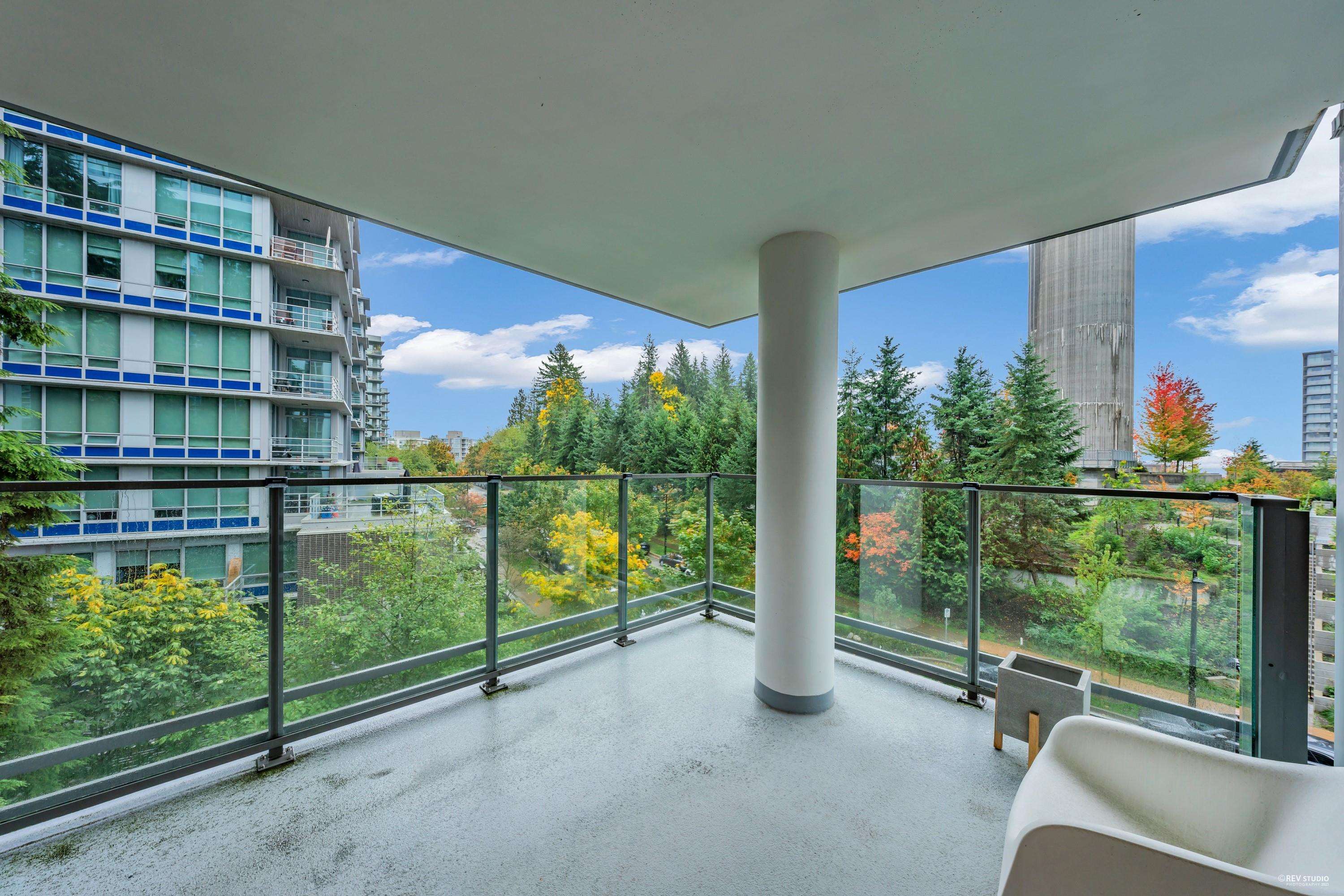 Michael Sung, 402-8940 UNIVERSITY CRESCENT, Burnaby, British Columbia, 2 Bedrooms, 2 Bathrooms, Residential Attached,For Sale ,R2826308