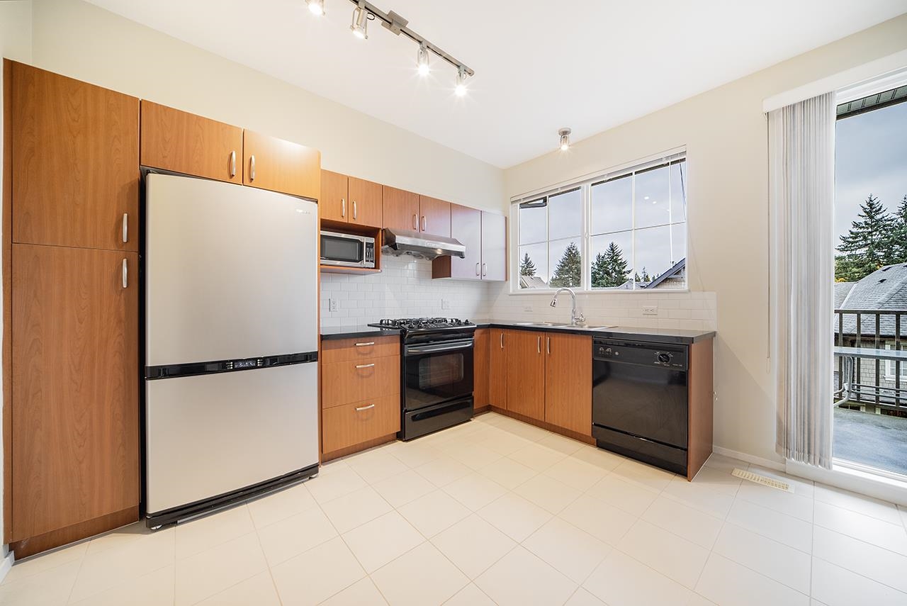 For Sale 1,168,800 72 9088 HALSTON COURT, Burnaby, BC Zealty