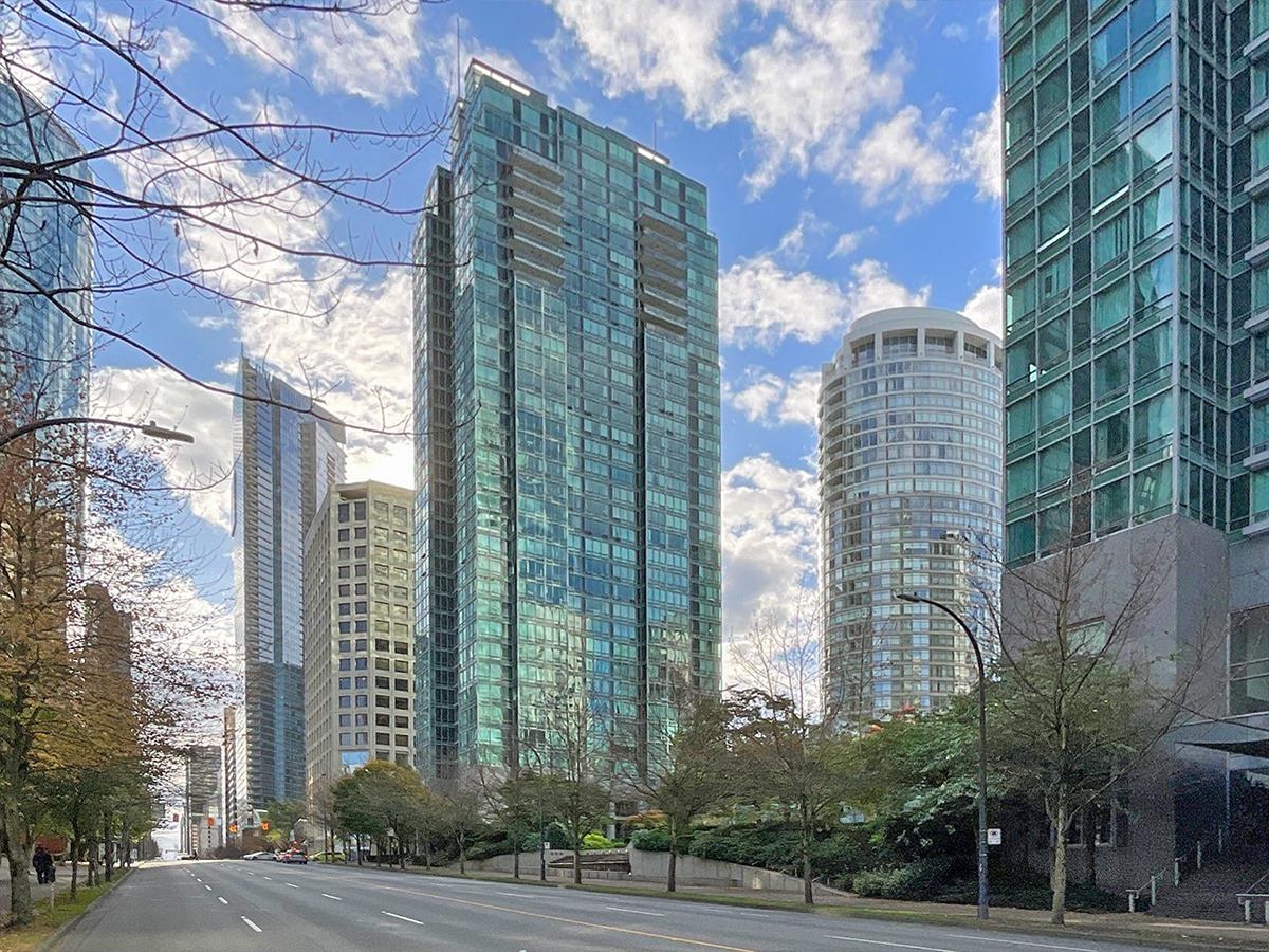 1602 1200 W Georgia Street, Vancouver