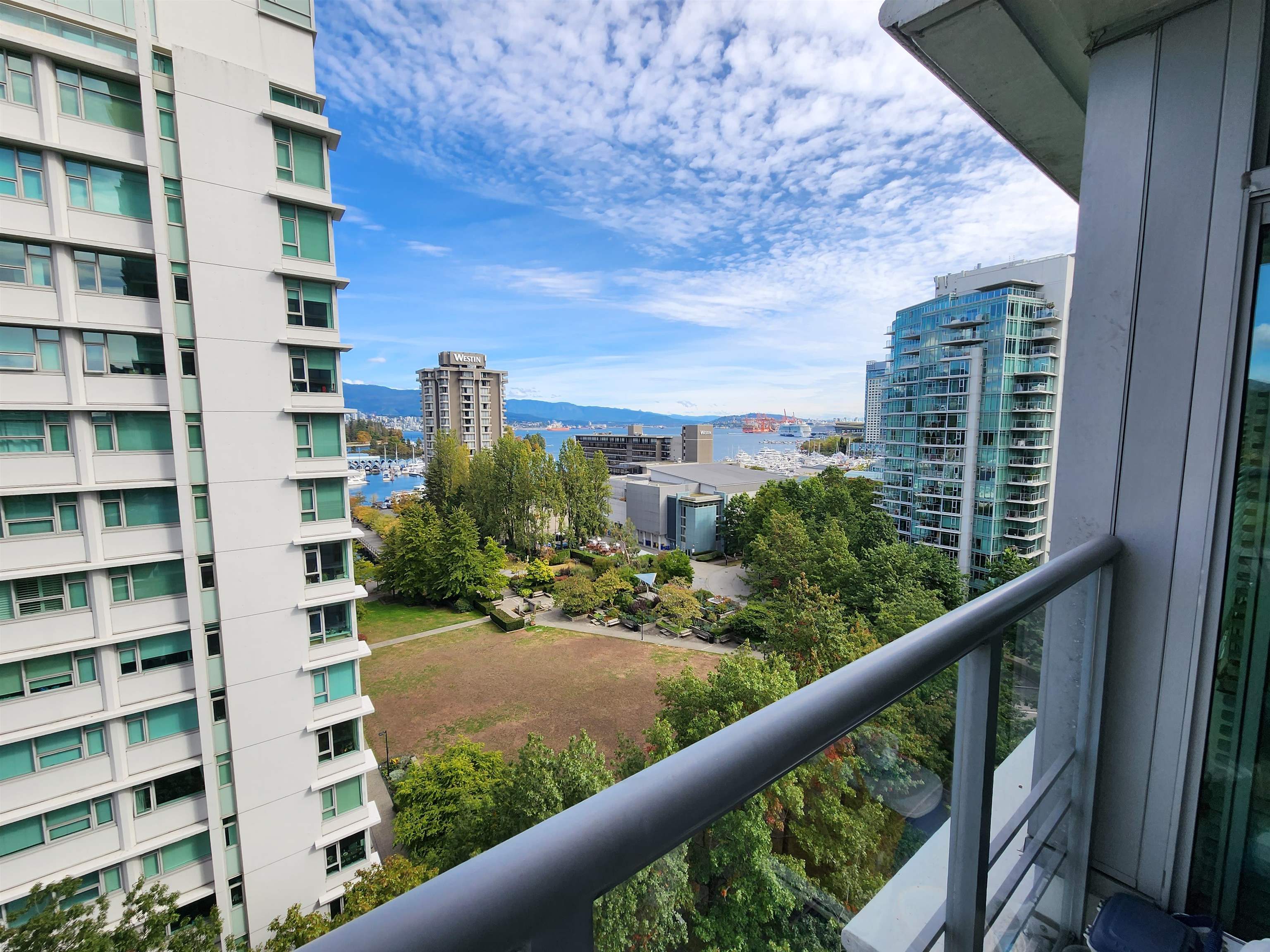 1002-1710 BAYSHORE DRIVE, Vancouver, British Columbia Apartment/Condo, 2 Bedrooms, 2 Bathrooms, Residential Attached,For Sale, MLS-R2827437
