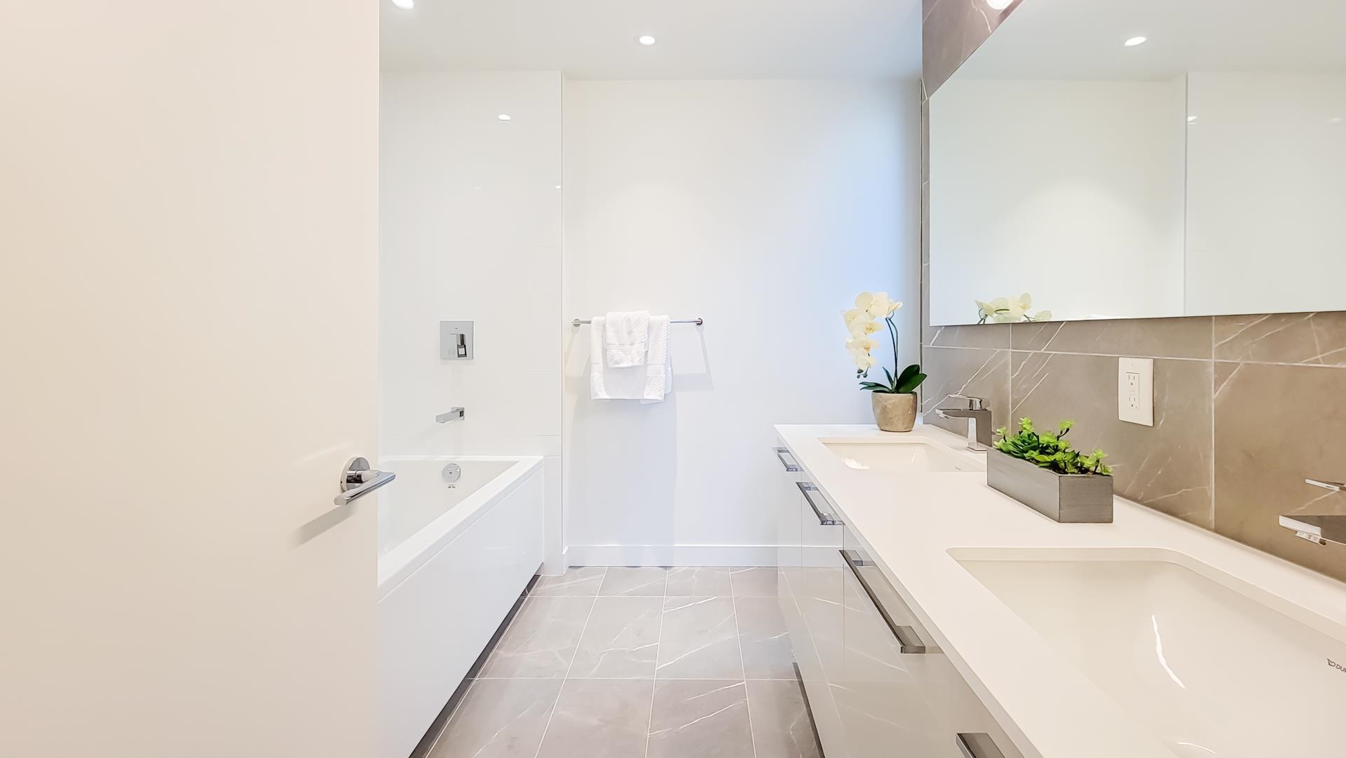 304 5189 Cambie Street, Vancouver 15