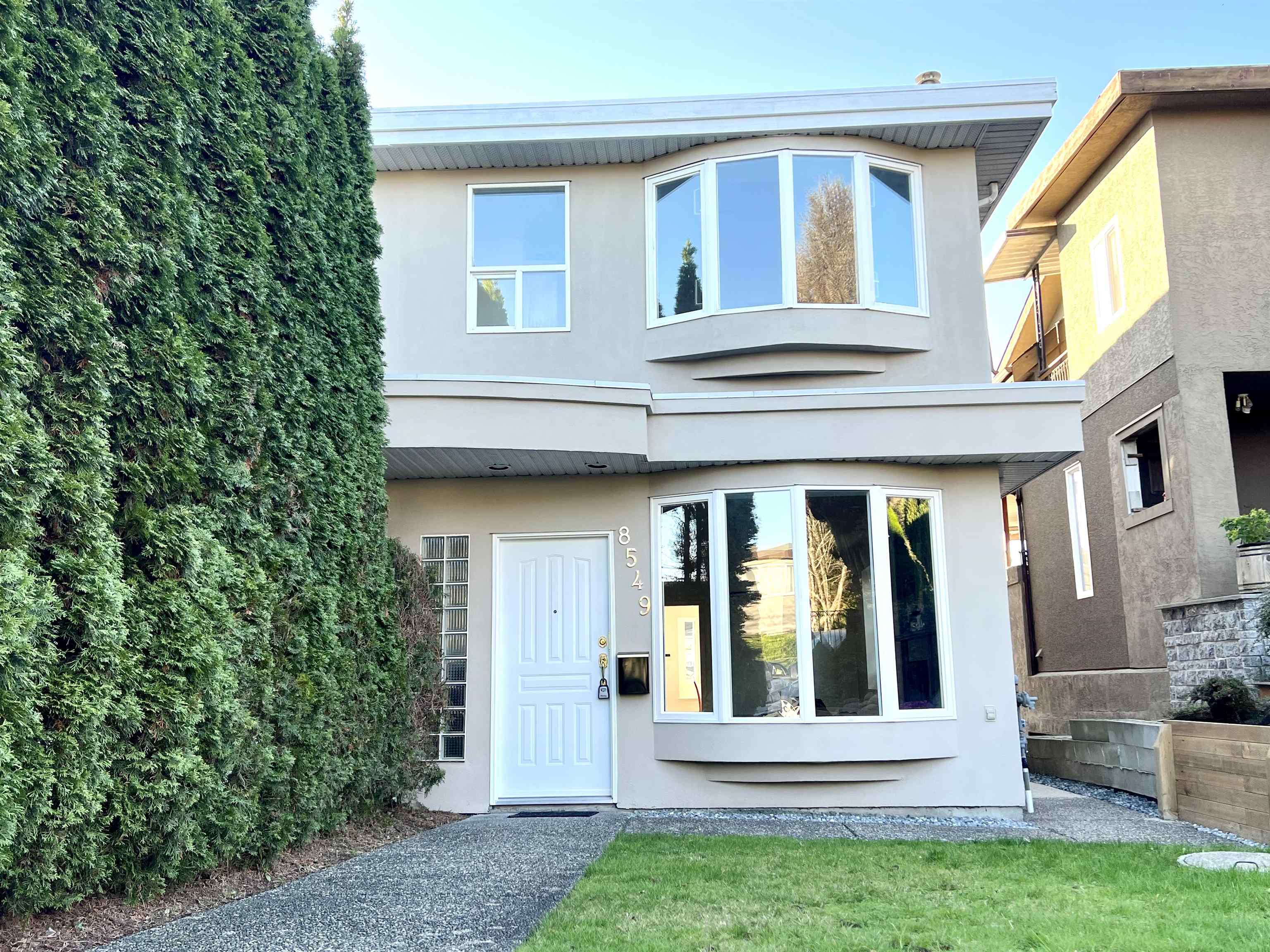 8549 SELKIRK STREET, Vancouver, British Columbia 1/2 Duplex, 3 Bedrooms, 3 Bathrooms, Residential Attached,For Sale, MLS-R2829576