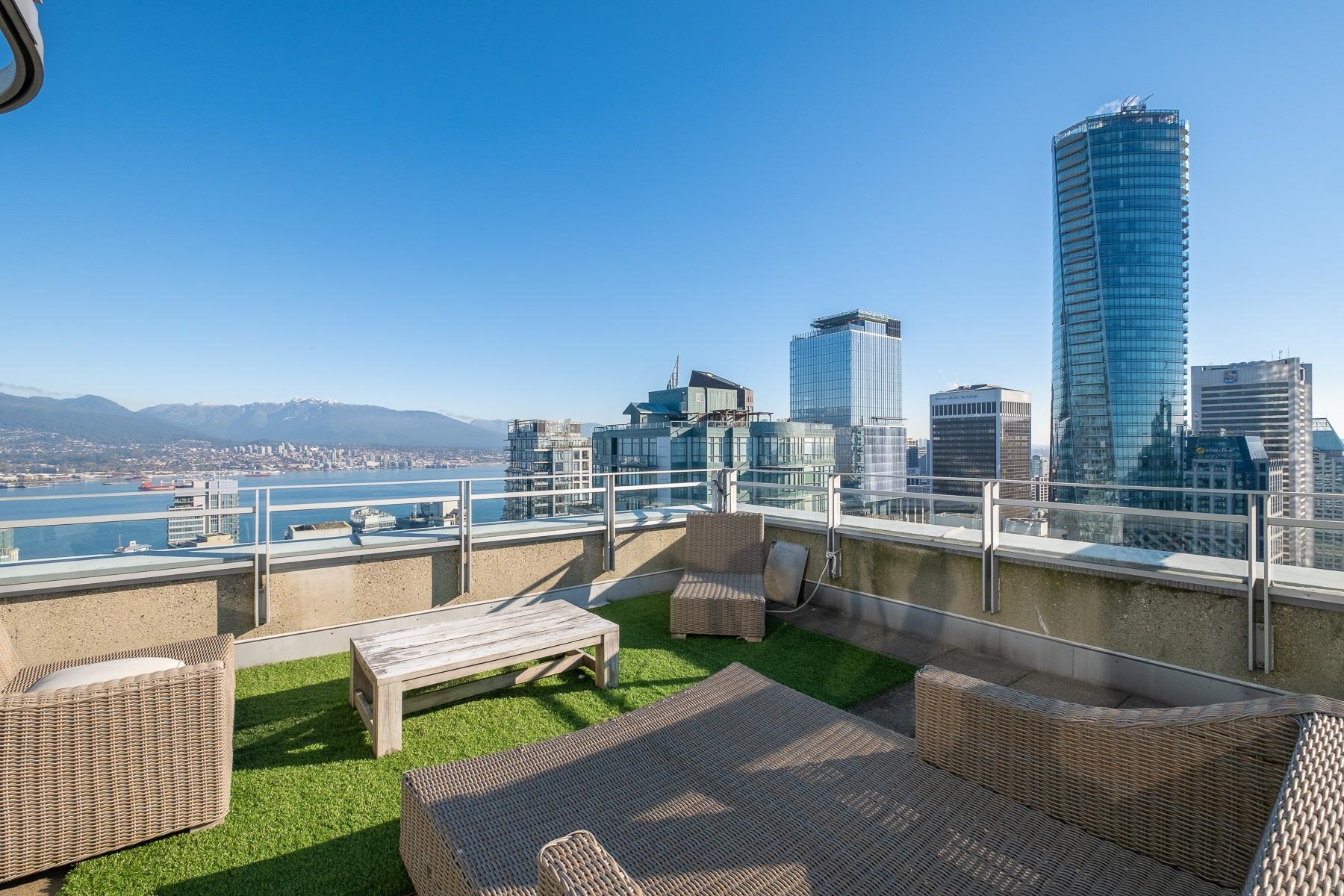 PH2-1288 WGEORGIA STREET, Vancouver, British Columbia, 3 Bedrooms Bedrooms, ,2 BathroomsBathrooms,Residential Attached,For Sale,R2829668