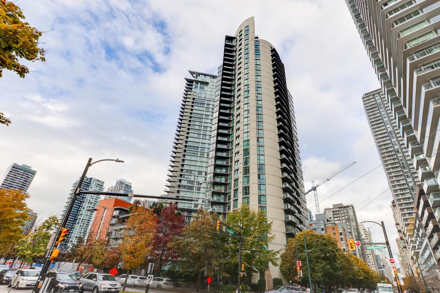 2308 501 Pacific Street, Vancouver