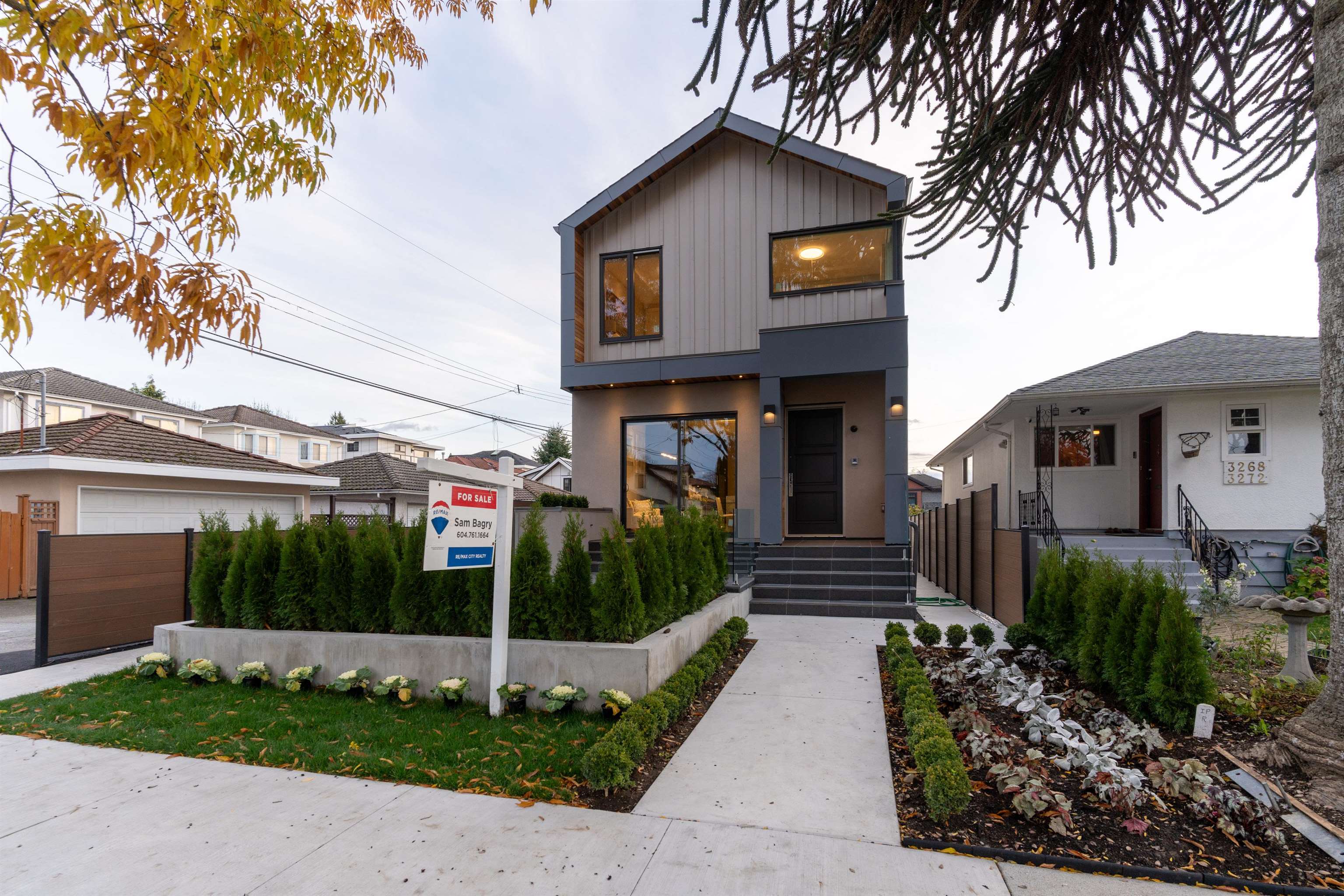 1 3280 E 53rd Avenue, Vancouver