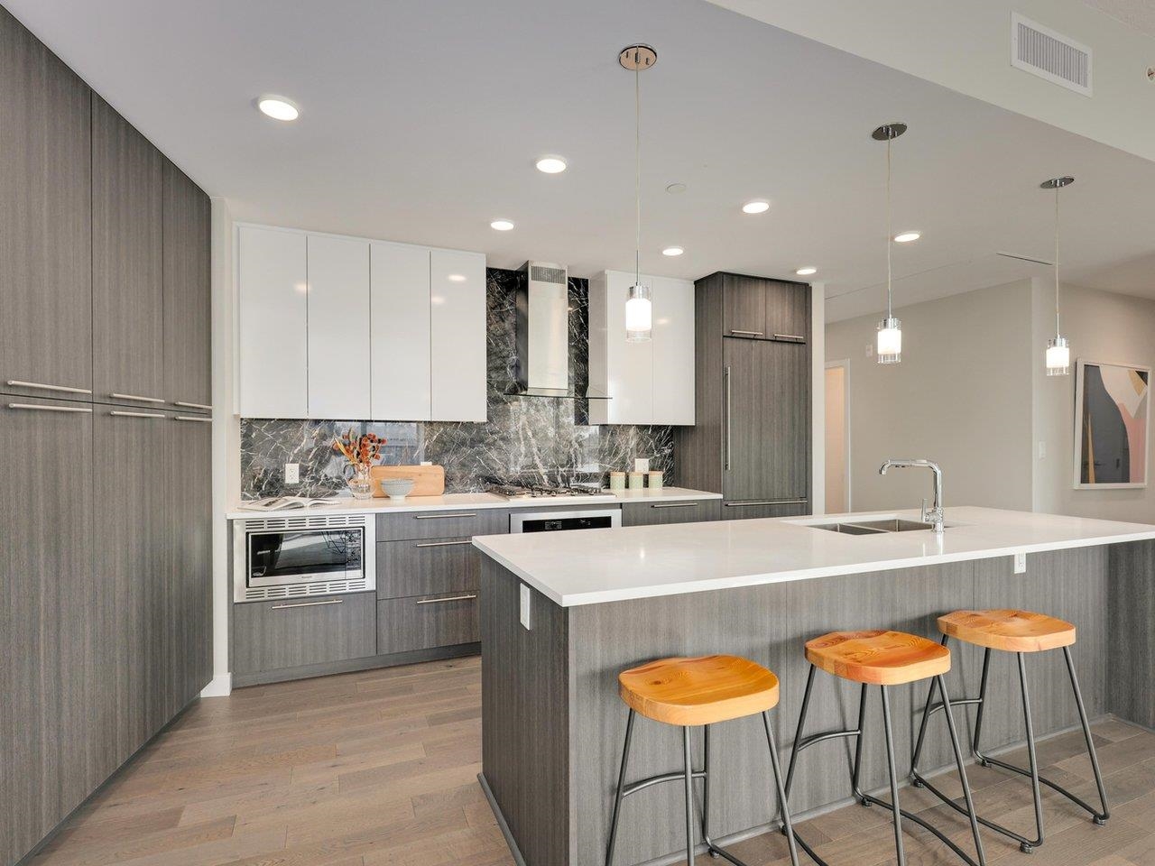 501 5033 Cambie Street, Vancouver 4