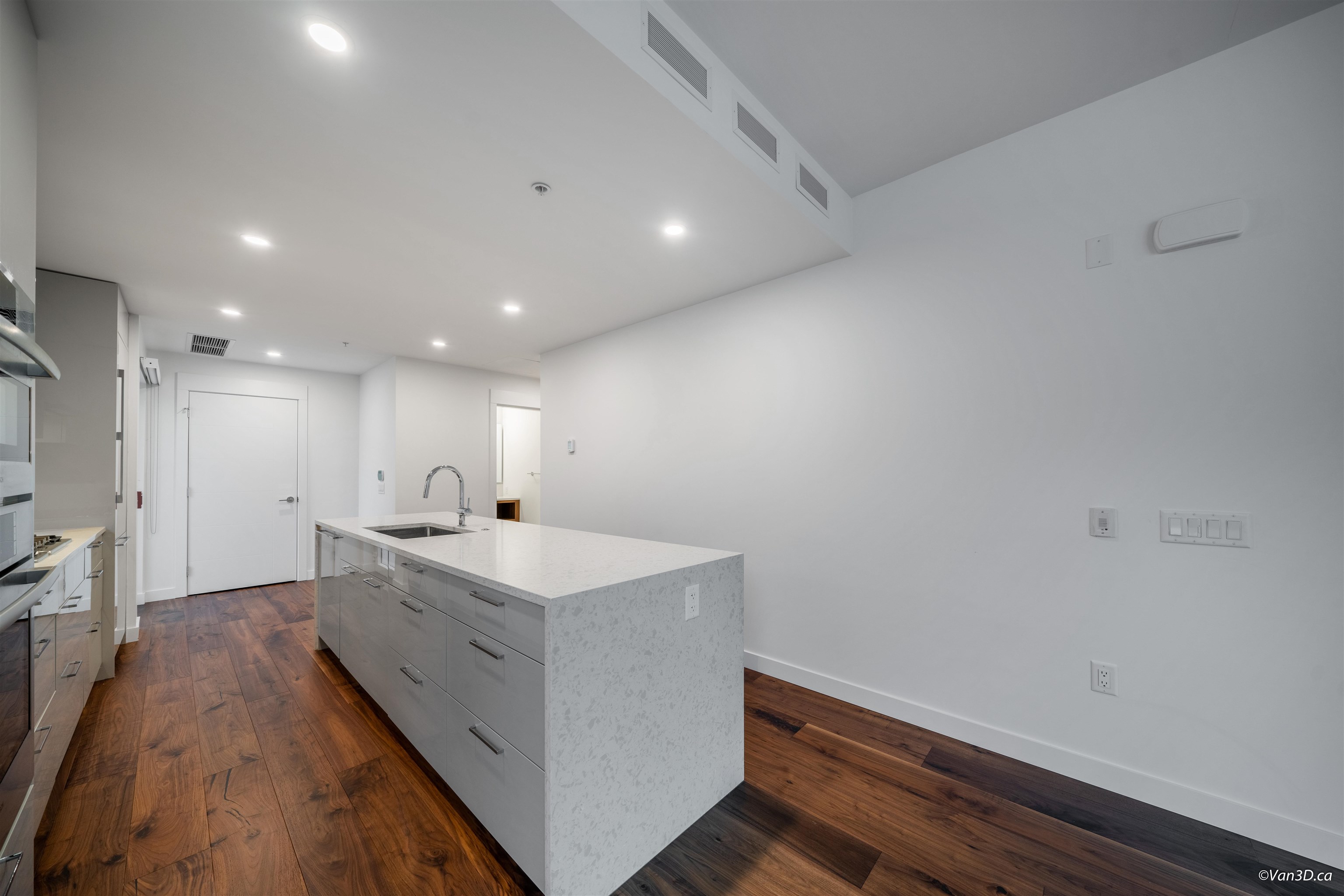 5050 Cambie Street, Vancouver 13