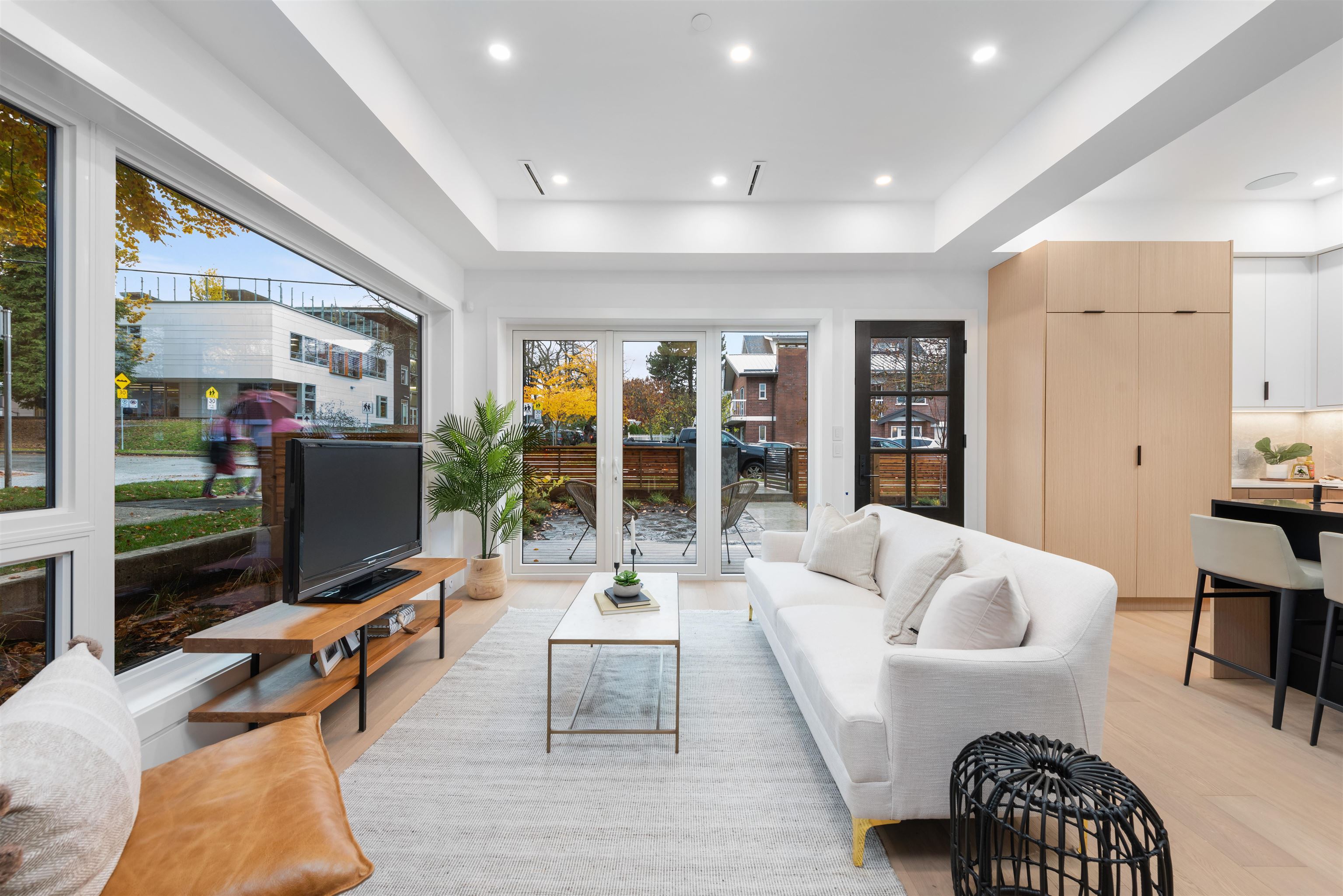 1290 Garden Drive, Vancouver