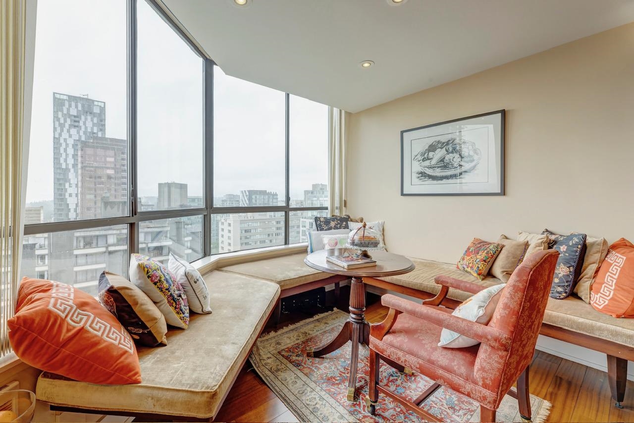 1904 738 Broughton Street, Vancouver 12
