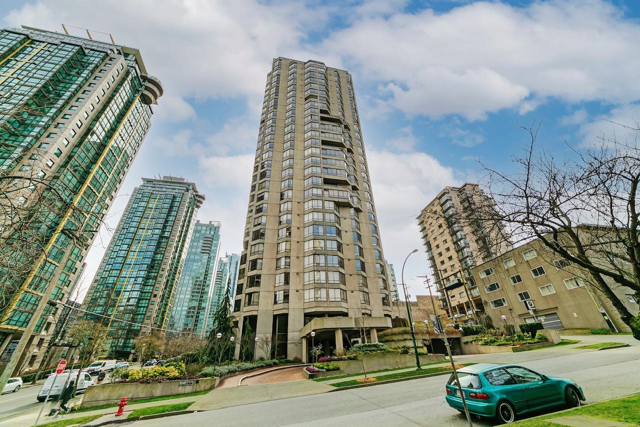 1904 738 Broughton Street, Vancouver 37