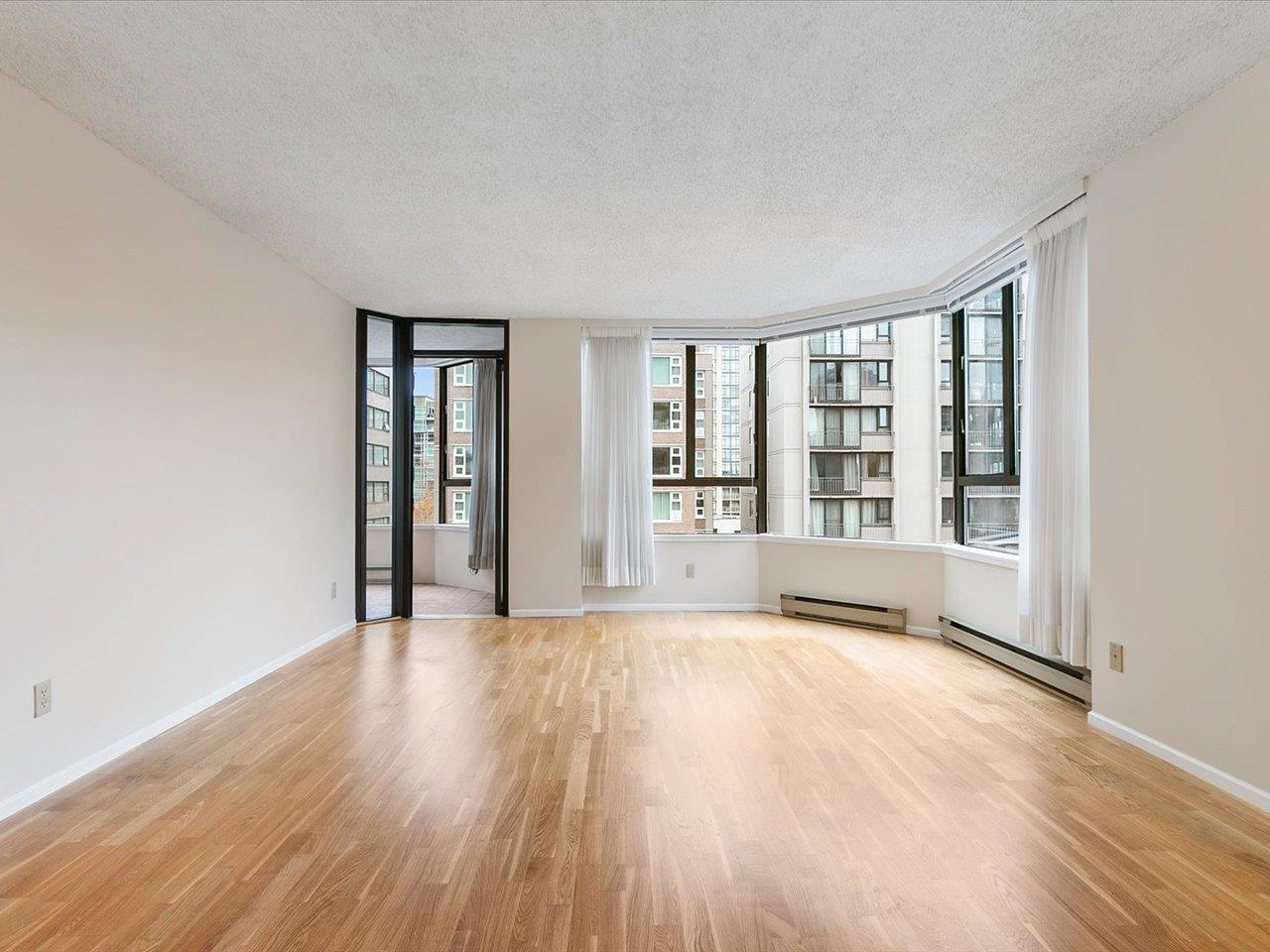 402 1860 Robson Street, Vancouver 2