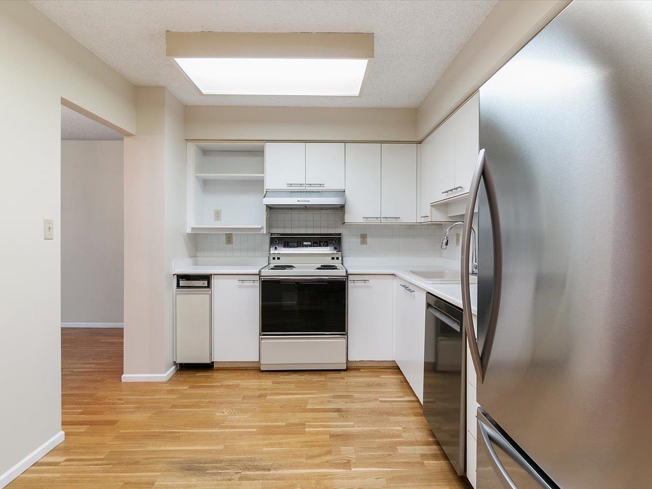 402 1860 Robson Street, Vancouver 7