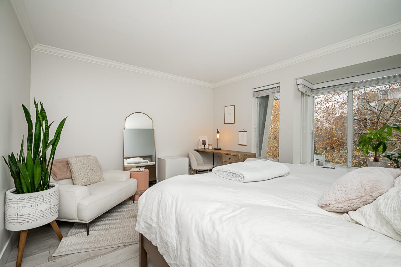 11 2138 E Kent Avenue, Vancouver 10