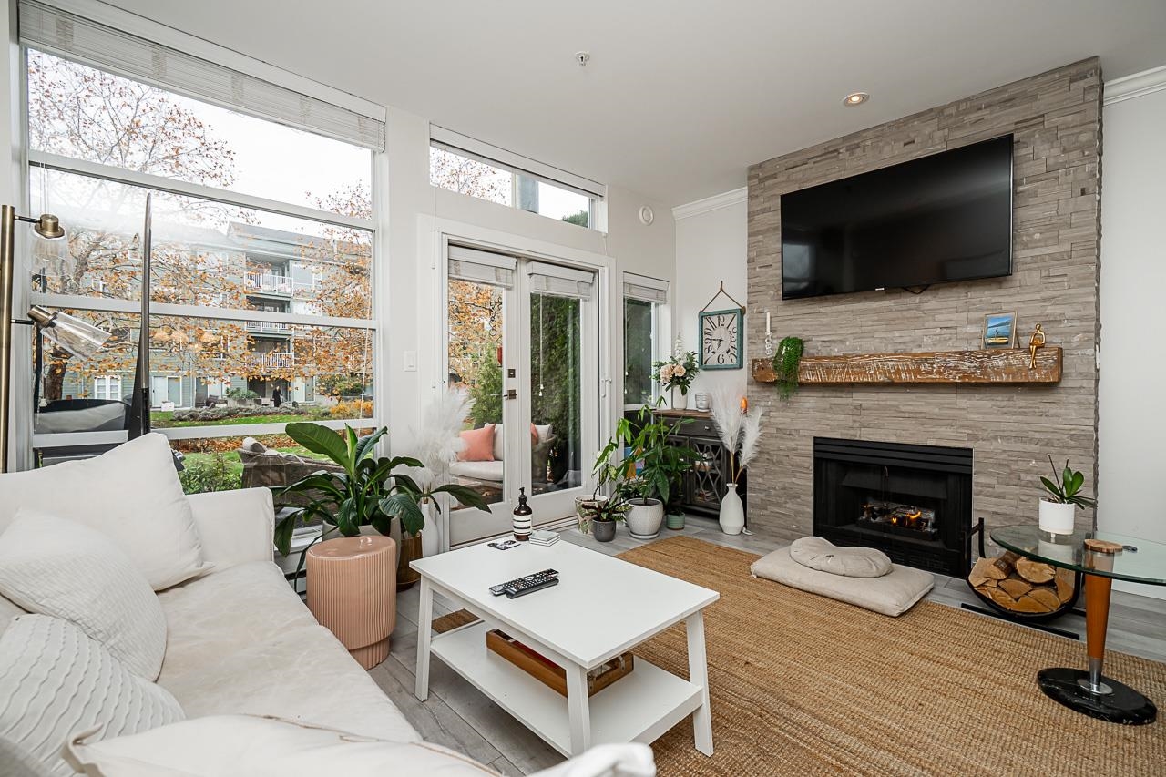 11 2138 E Kent Avenue, Vancouver 8