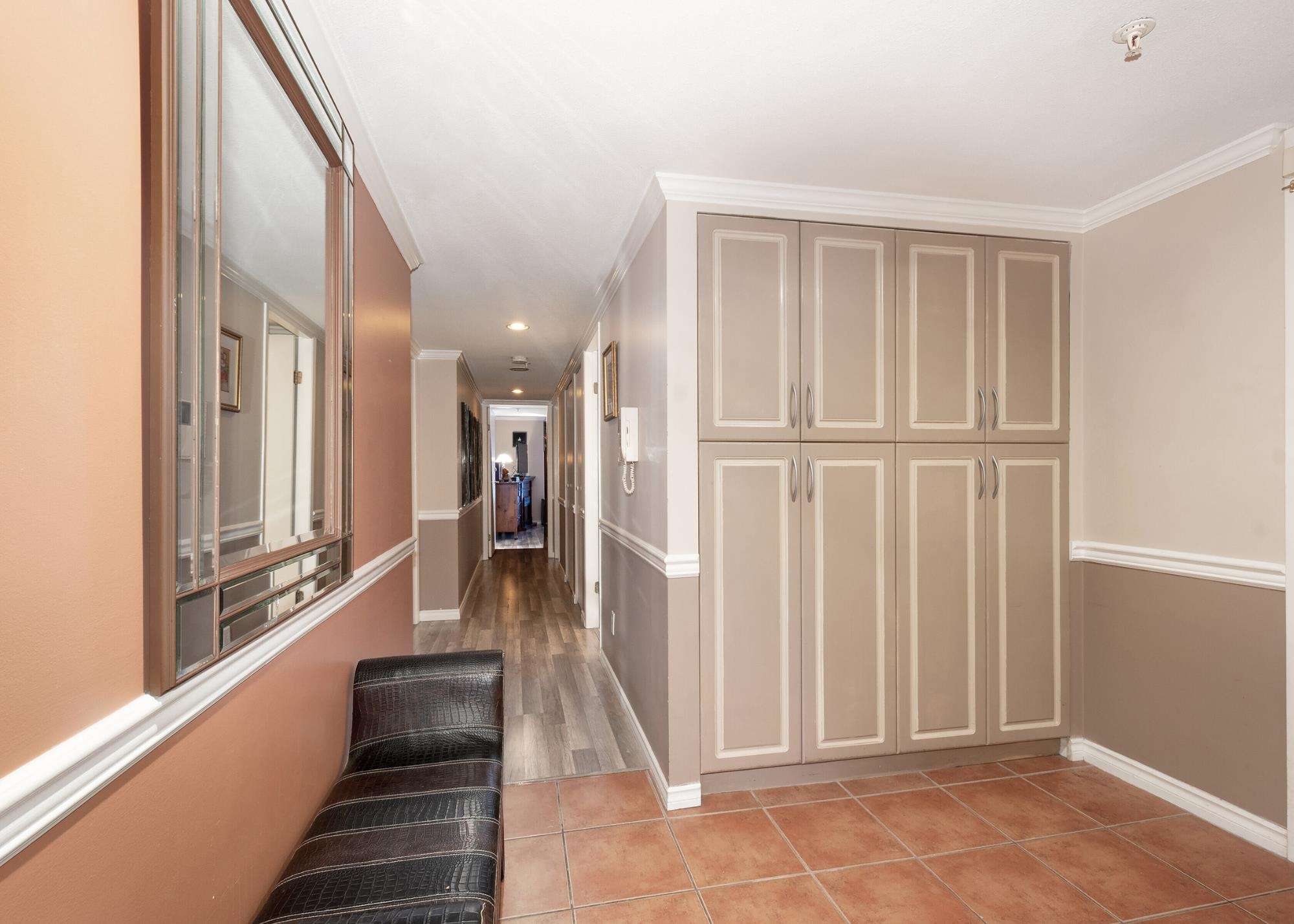 601 1818 Robson Street, Vancouver 13