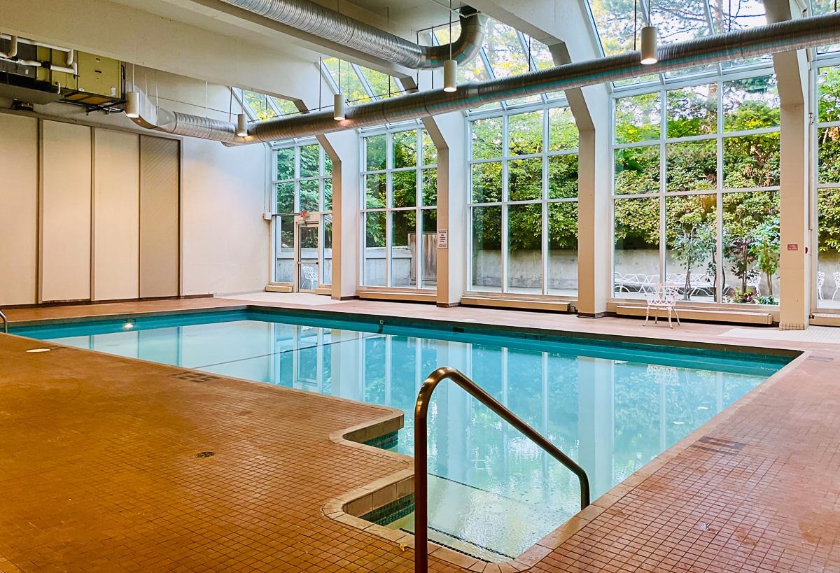 1205-6070 MCMURRAY AVENUE, Burnaby, British Columbia, 2 Bedrooms Bedrooms, ,1 BathroomBathrooms,Residential Attached,For Sale,R2832424
