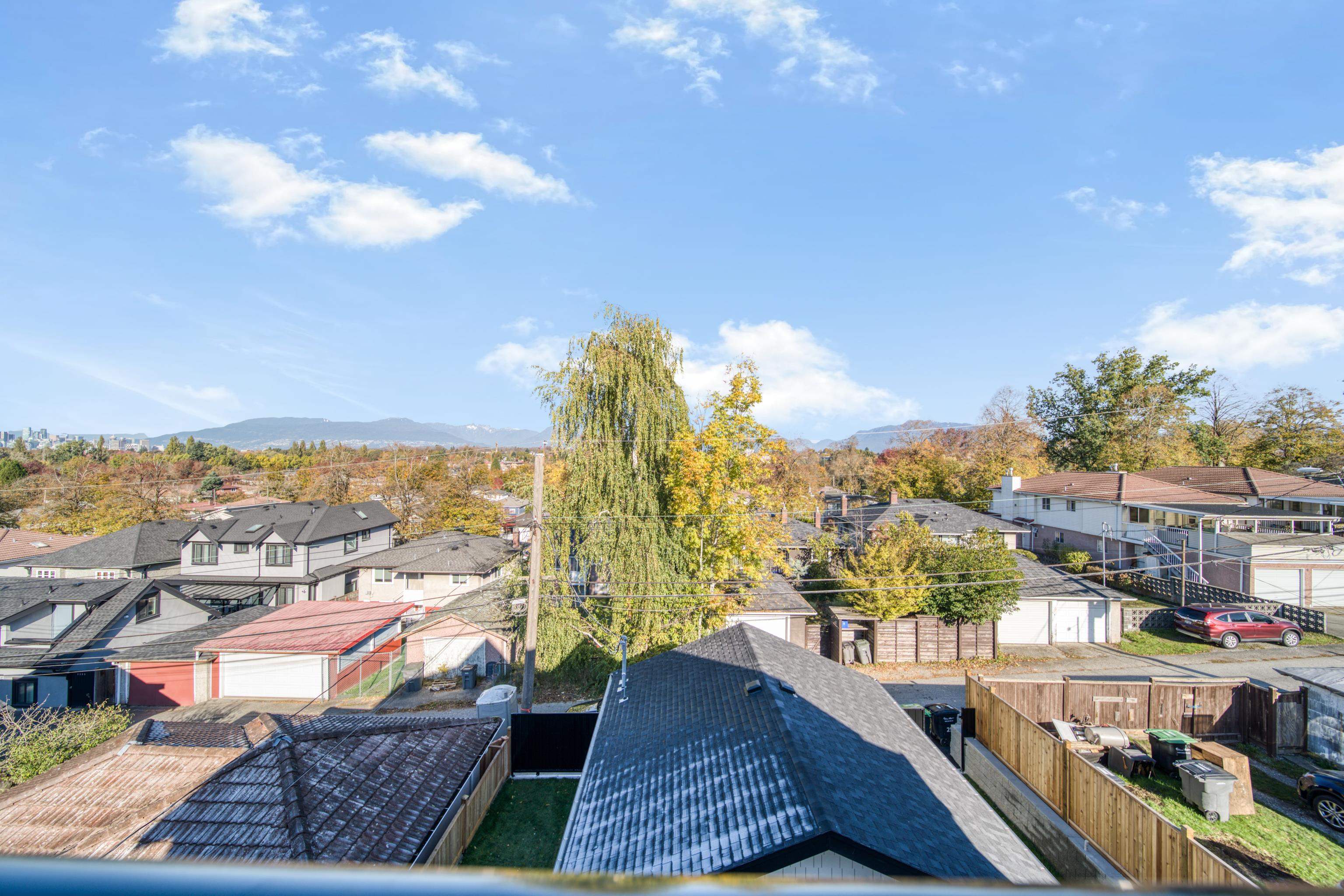 2 2537 E 20th Avenue, Vancouver 20