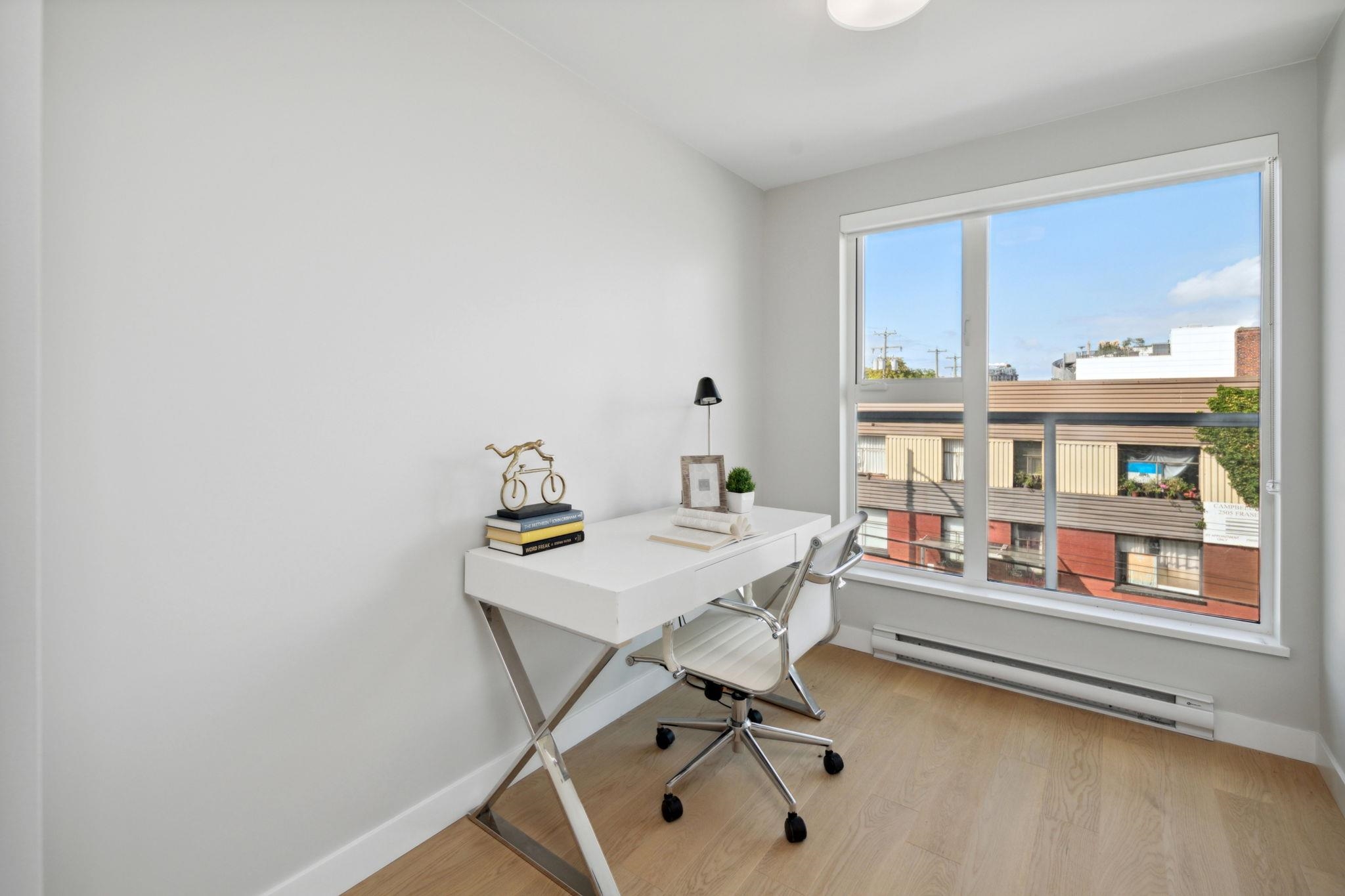 Wilson Lam Realtor, 2510 FRASER STREET, Vancouver, British Columbia V5T 3V4, 3 Bedrooms, 3 Bathrooms, Residential Attached,For Sale ,R2832491