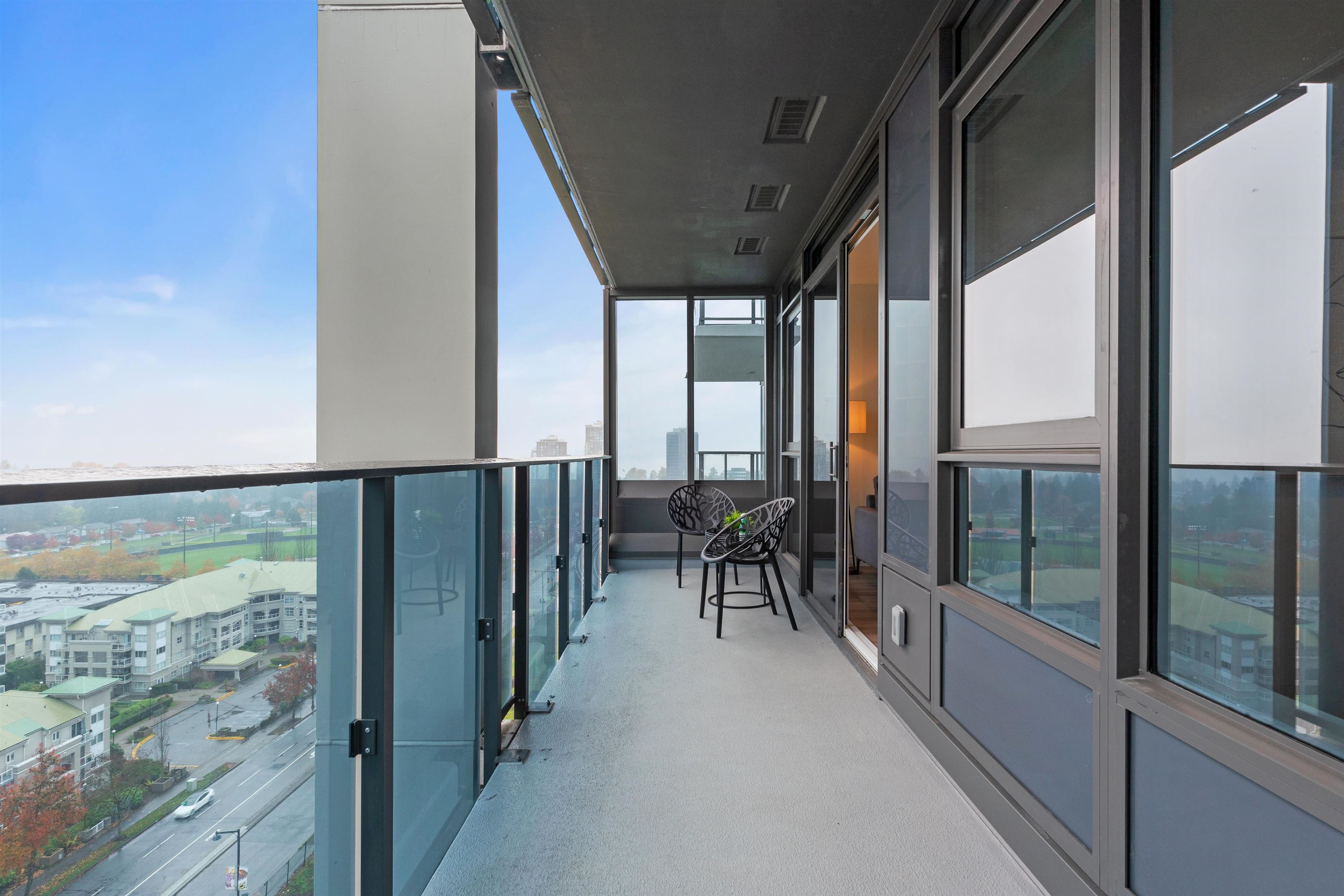 Michael Sung, 1501-13428 105 AVENUE, Surrey, British Columbia, 2 Bedrooms, 1 Bathroom, Residential Attached,For Sale ,R2832518