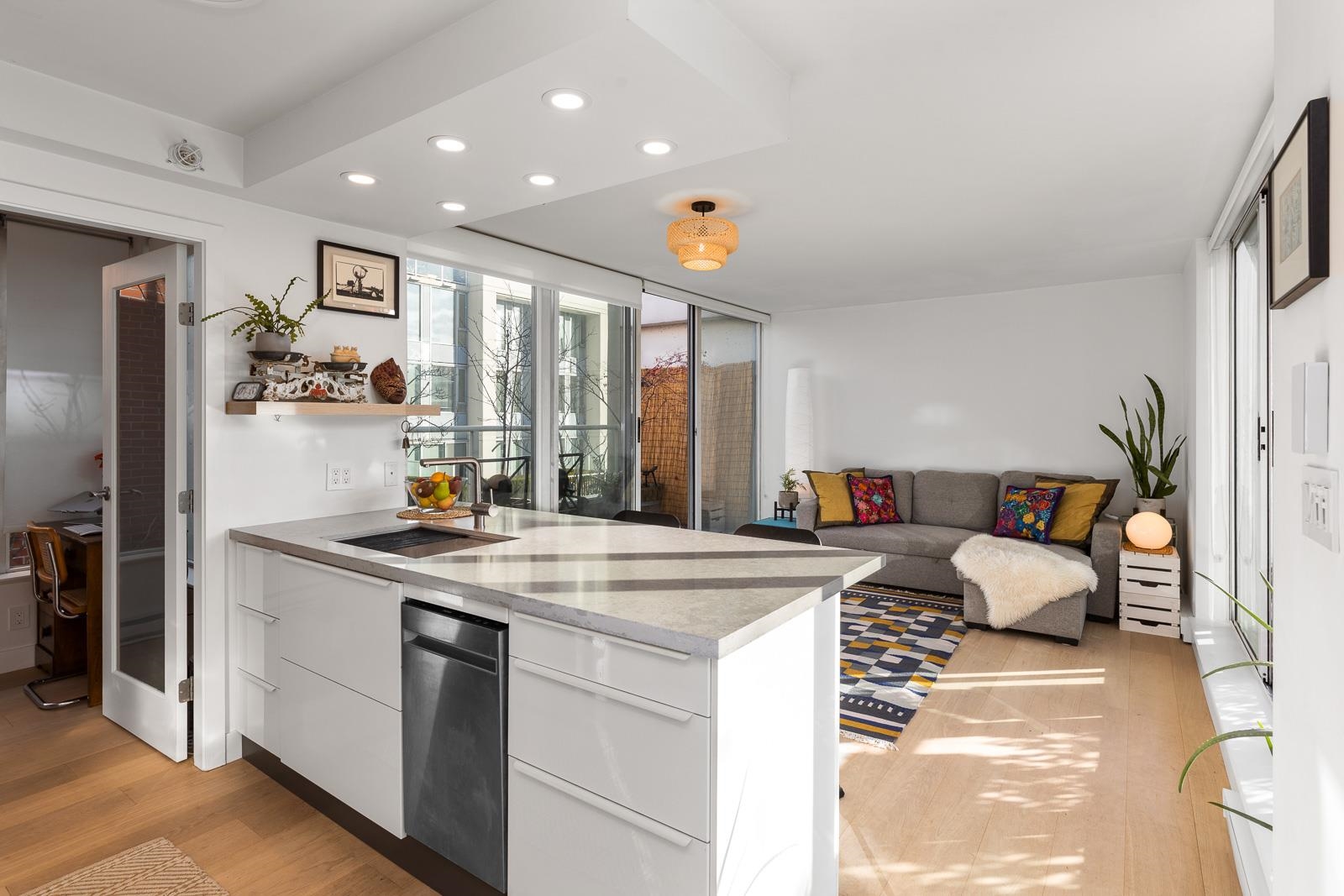 17 550 Taylor Street, Vancouver 14