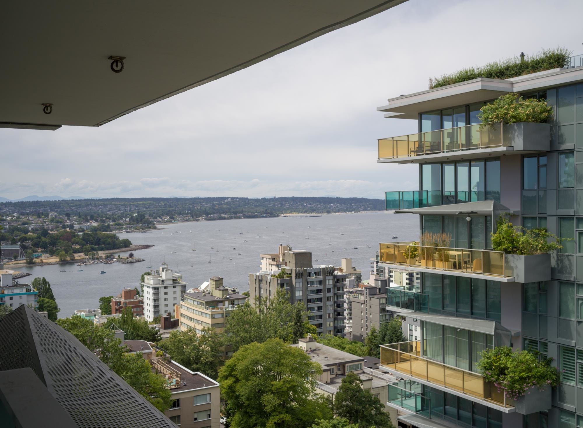 1701 1365 Davie Street, Vancouver 2