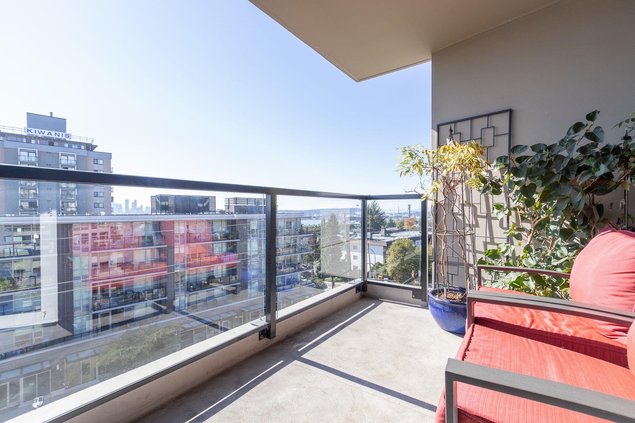 Lower Lonsdale Apartment/Condo for sale:  1 bedroom 705 sq.ft. (Listed 2023-11-14)