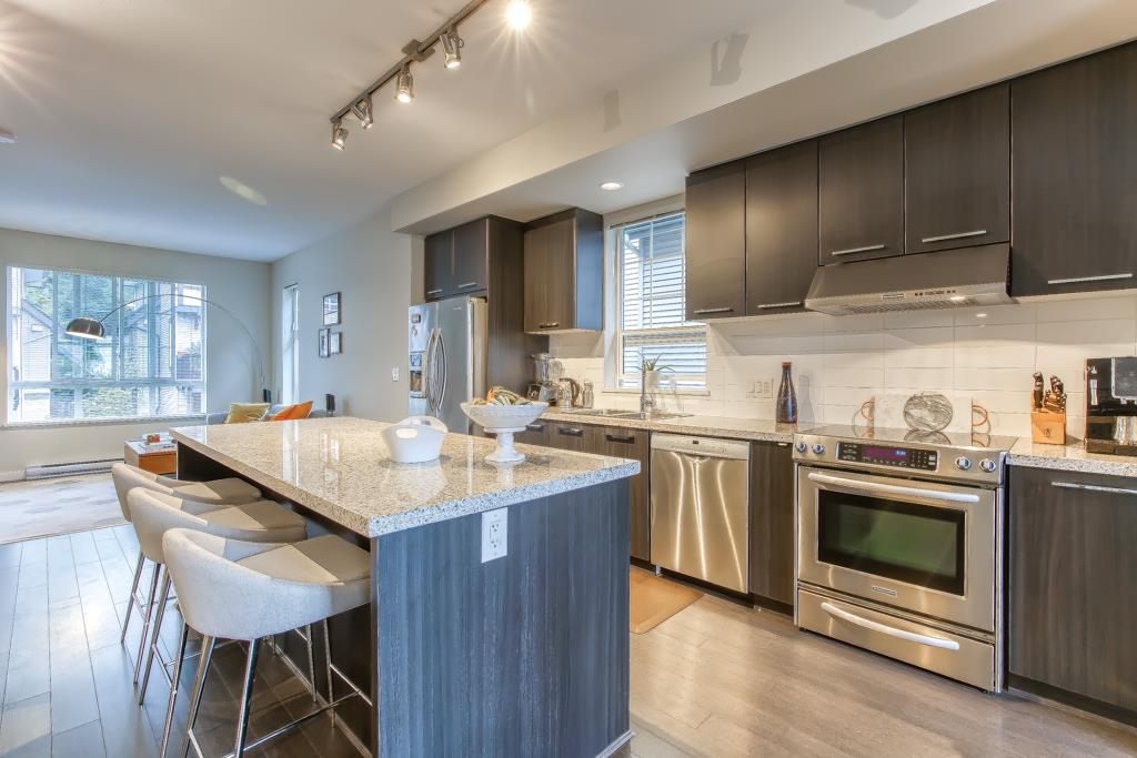 53-1338 HAMES CRESCENT, Coquitlam, British Columbia, 2 Bedrooms Bedrooms, ,3 BathroomsBathrooms,Residential Attached,For Sale,R2832681