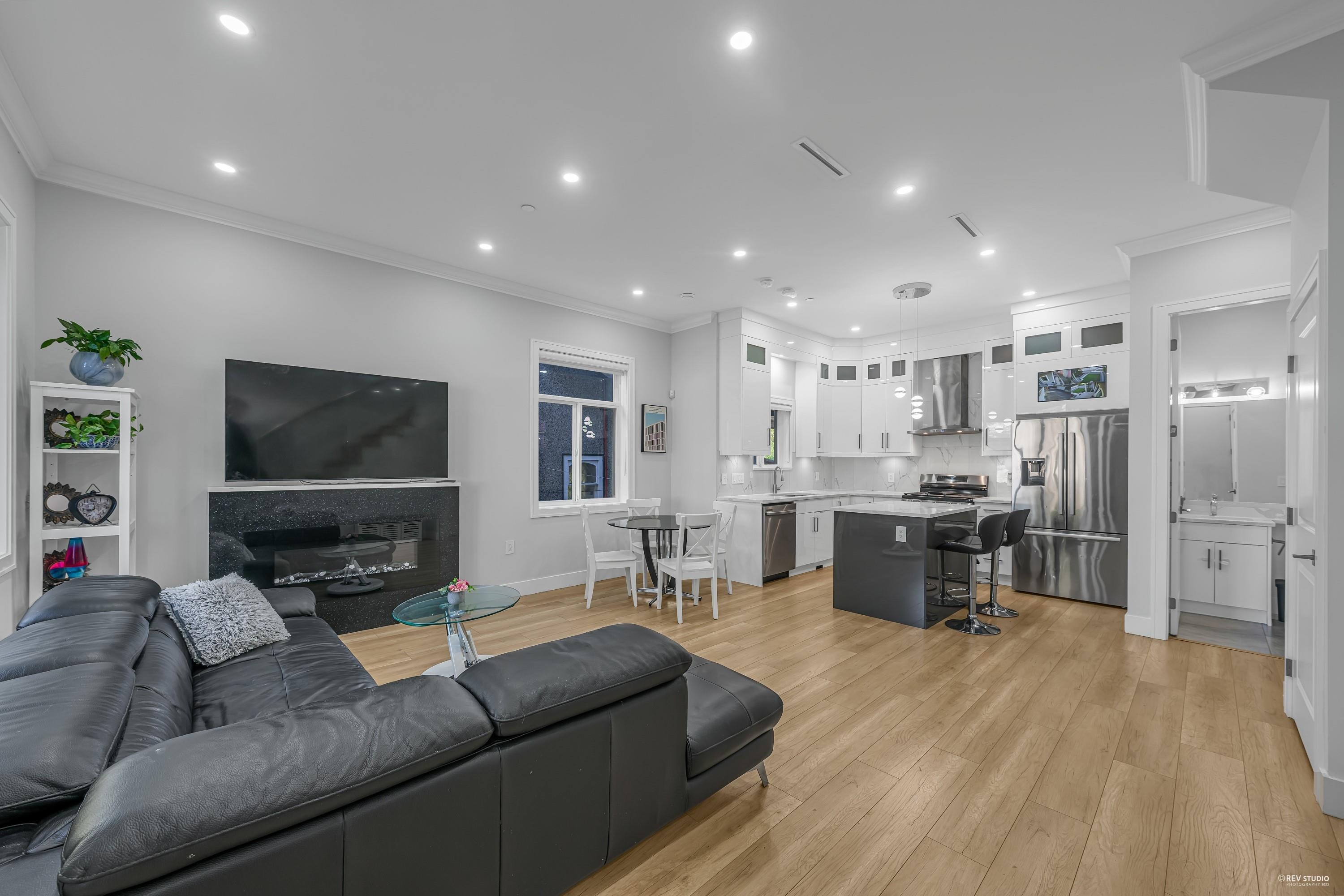 962 Renfrew Street, Vancouver 4