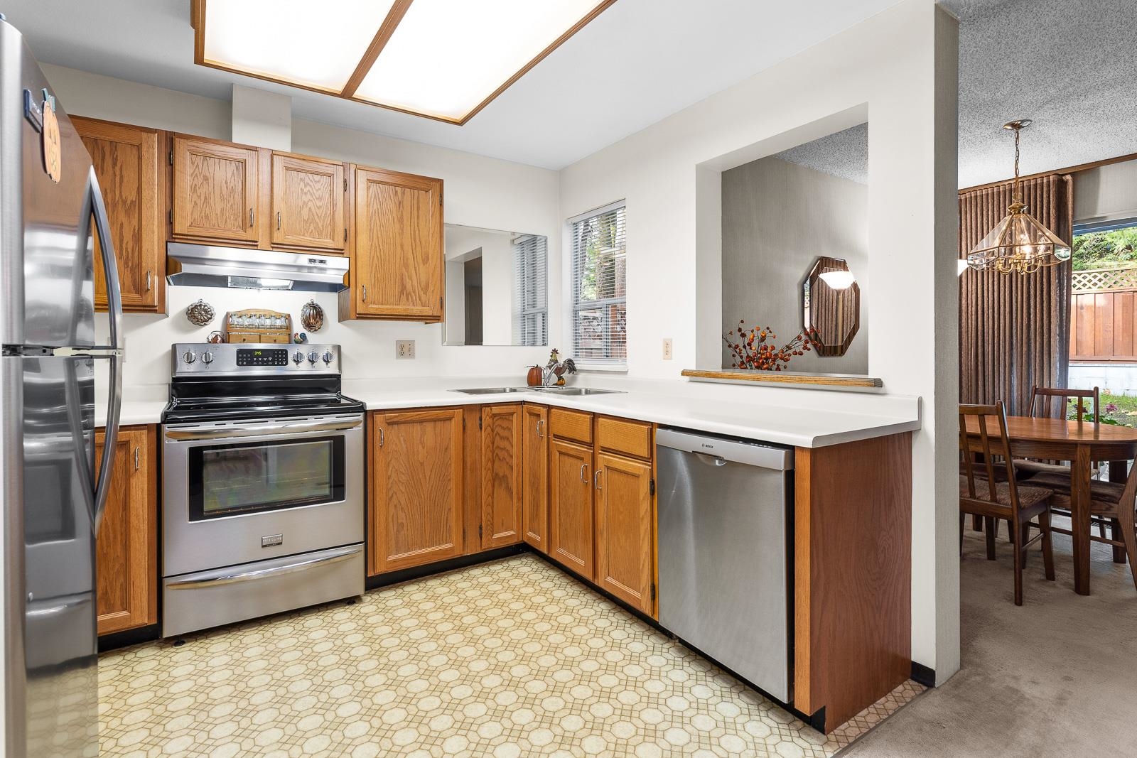 3653 Brahms Avenue, Vancouver 11