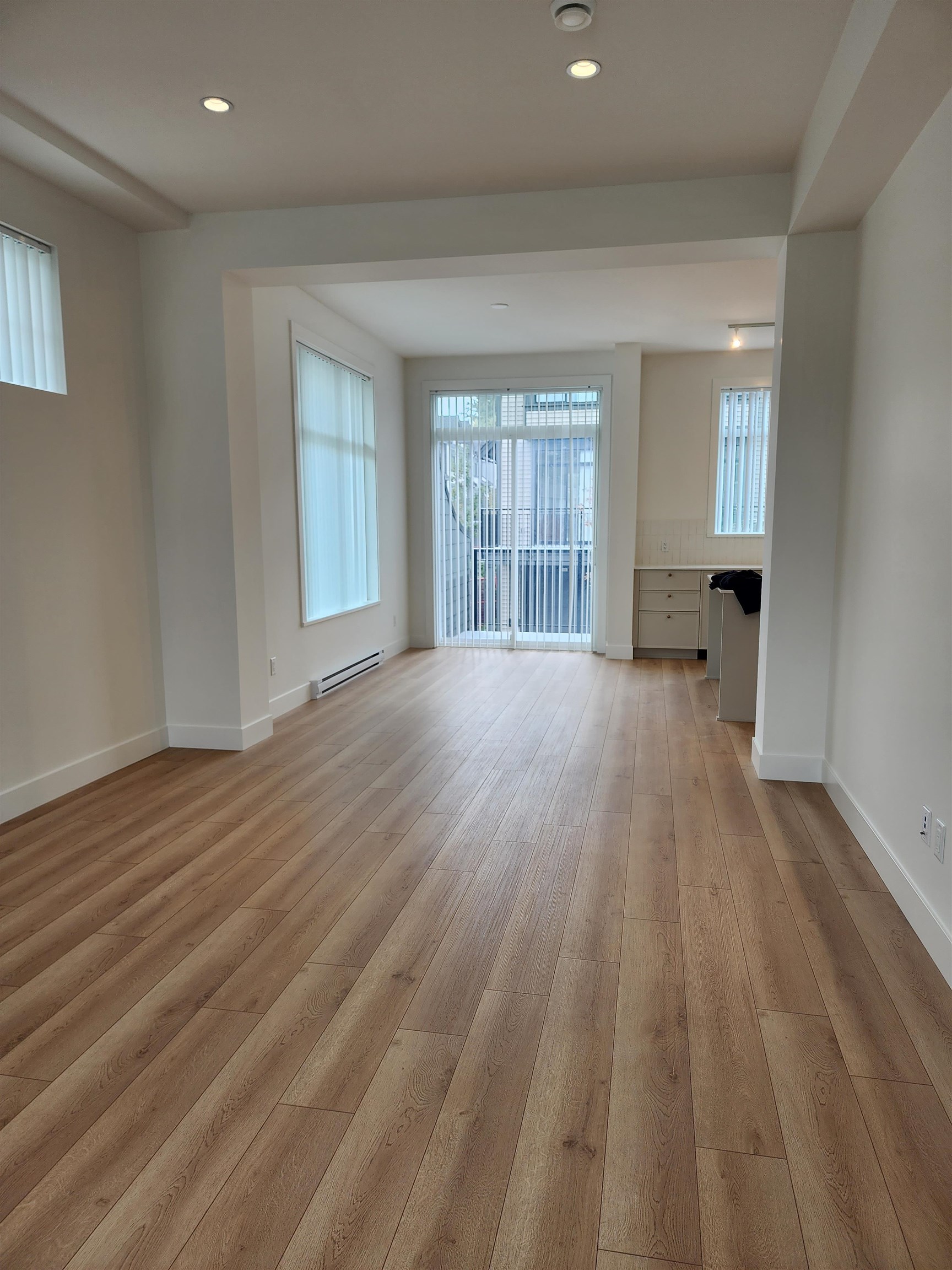 123-14151 58A AVENUE, Surrey, British Columbia V3X 0L1, 3 Bedrooms Bedrooms, ,3 BathroomsBathrooms,Residential Attached,For Sale,R2832786