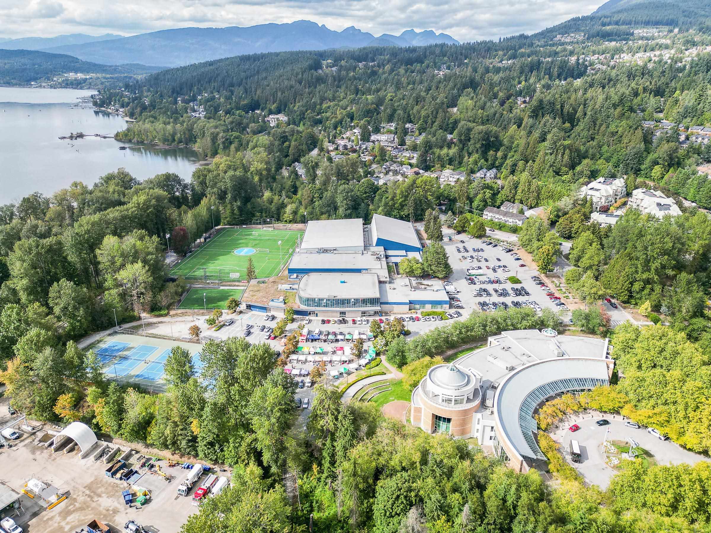 310-100 CAPILANO ROAD, Port Moody, British Columbia, 2 Bedrooms Bedrooms, ,2 BathroomsBathrooms,Residential Attached,For Sale,R2832791