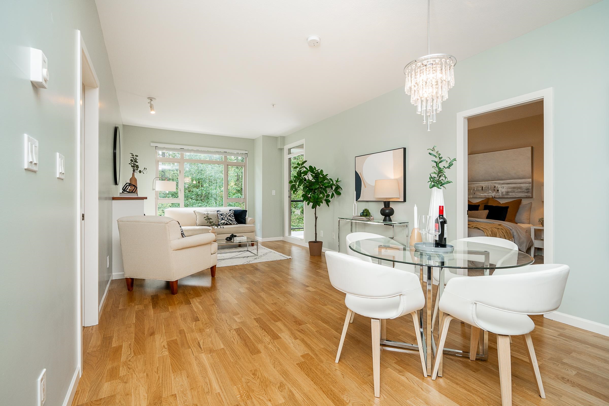 310-100 CAPILANO ROAD, Port Moody, British Columbia, 2 Bedrooms Bedrooms, ,2 BathroomsBathrooms,Residential Attached,For Sale,R2832791