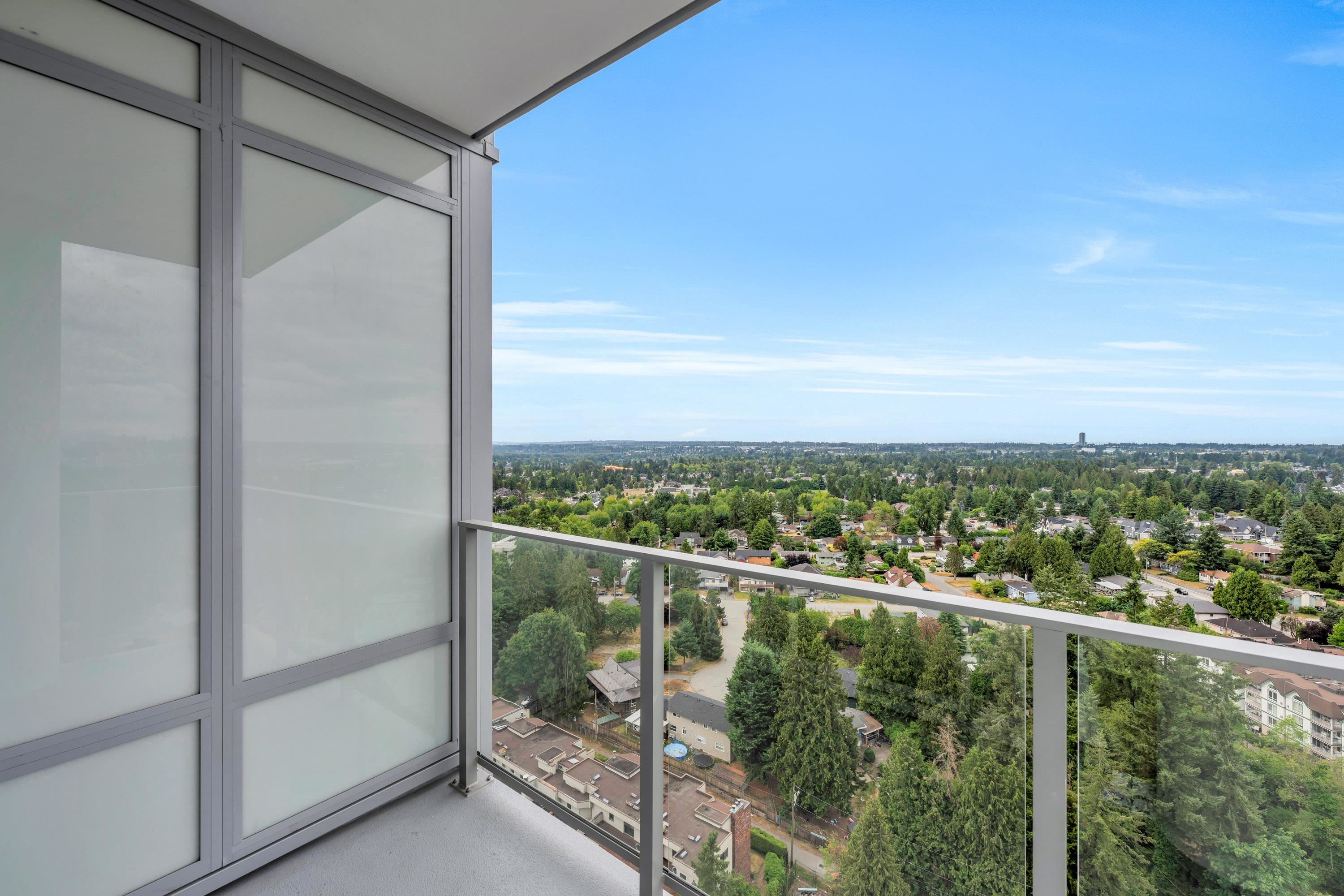 2107-13359 OLD YALE ROAD, Surrey, British Columbia, 2 Bedrooms Bedrooms, ,2 BathroomsBathrooms,Residential Attached,For Sale,R2832815