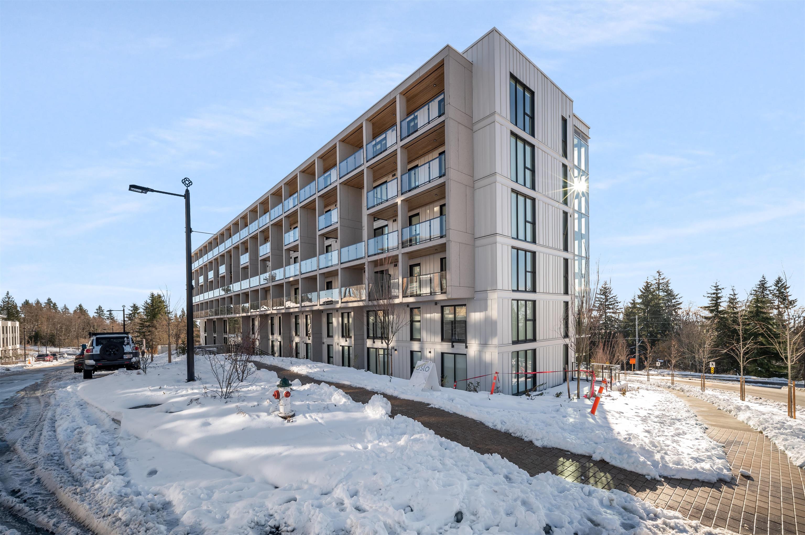 Wilson Lam Realtor, 214-9888 UNIVERSITY CRESCENT, Burnaby, British Columbia V5A 0G4, 1 Bedroom, 1 Bathroom, Residential Attached,For Sale ,R2832824