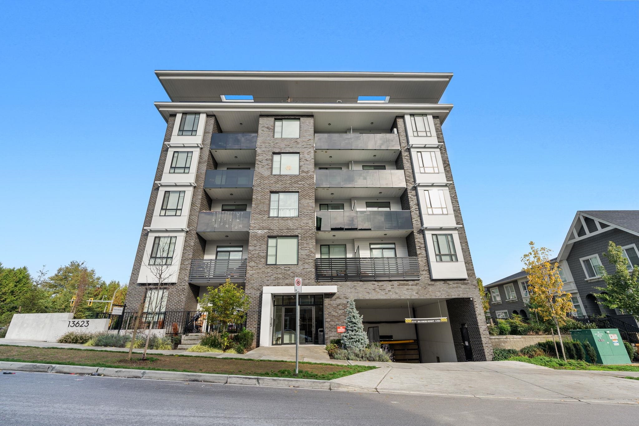 207-13623 81A AVENUE, Surrey, British Columbia, 1 Bedroom Bedrooms, ,1 BathroomBathrooms,Residential Attached,For Sale,R2832828