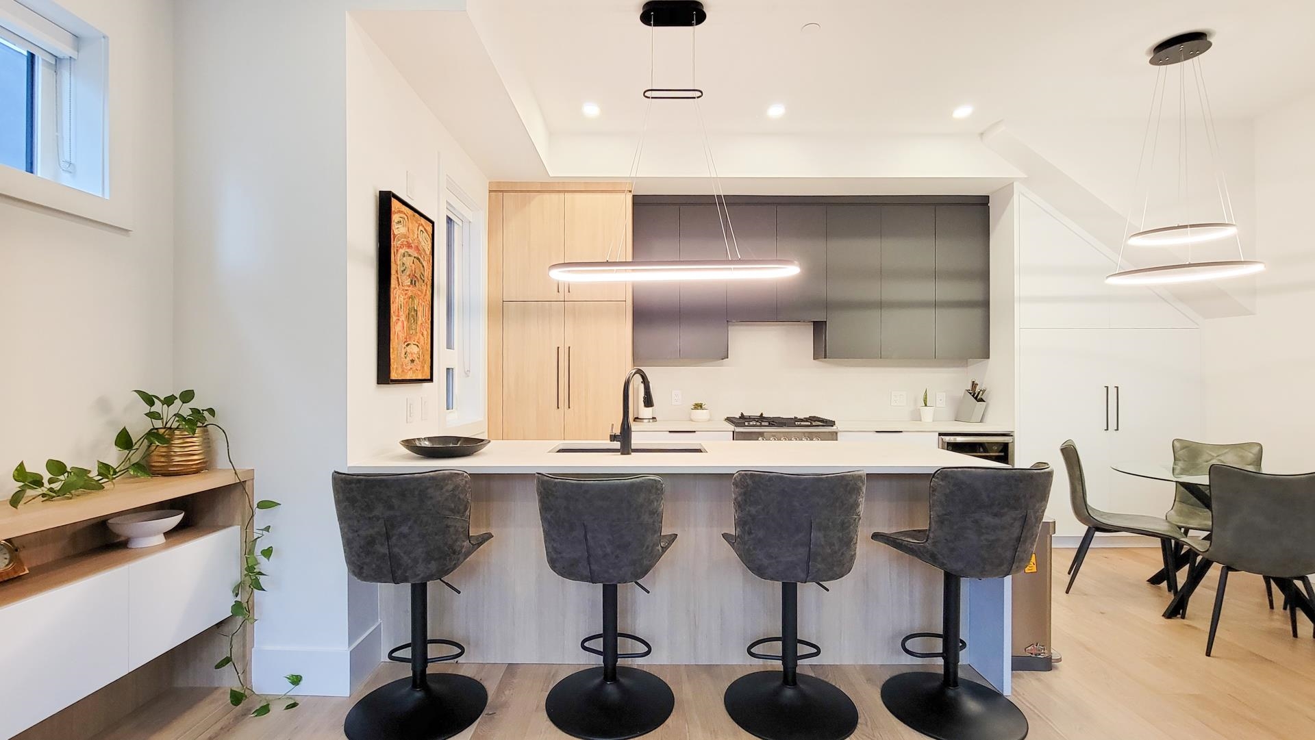 6451 Sophia Street, Vancouver 2