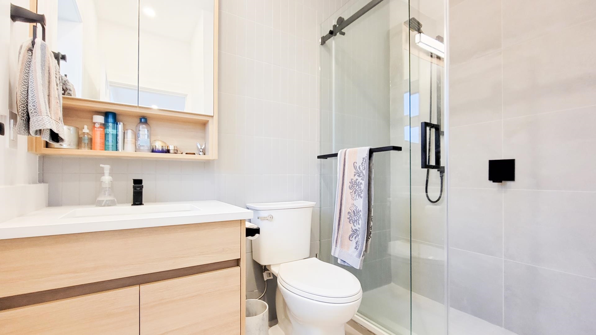 6451 Sophia Street, Vancouver 22