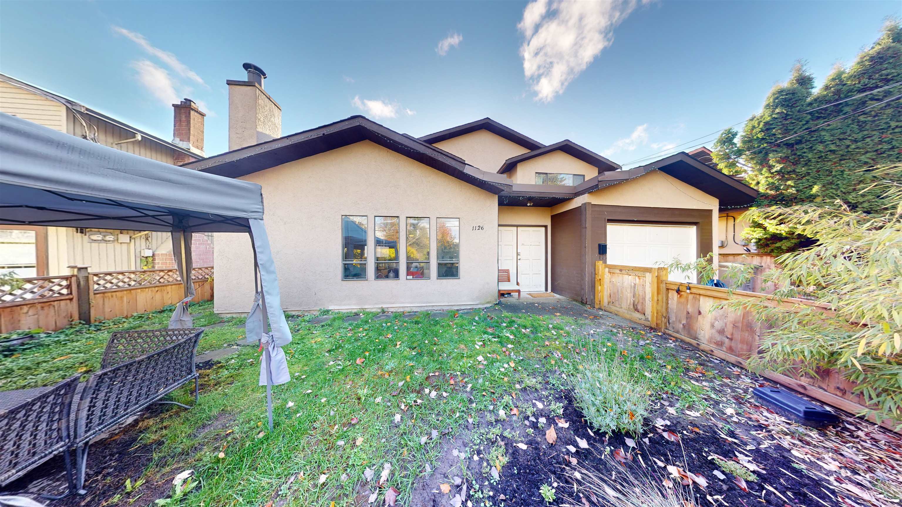 1126 E 15th Avenue, Vancouver 15