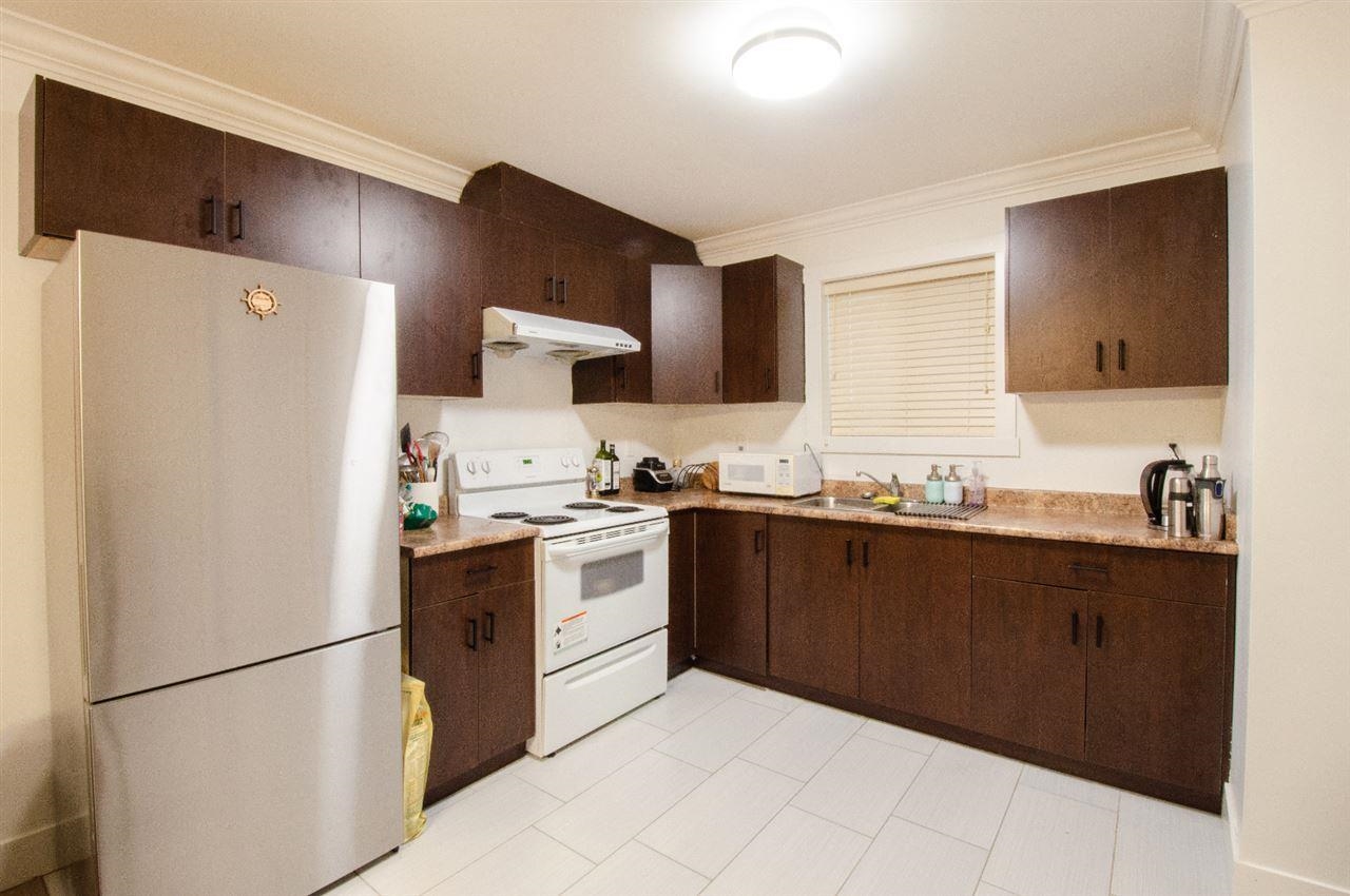 2477 St. Lawrence Street, Vancouver 17