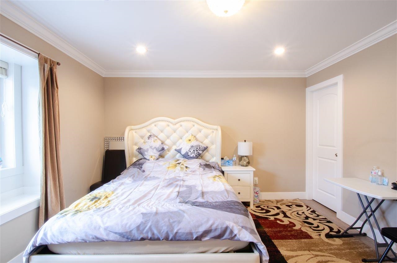 2477 St. Lawrence Street, Vancouver 9