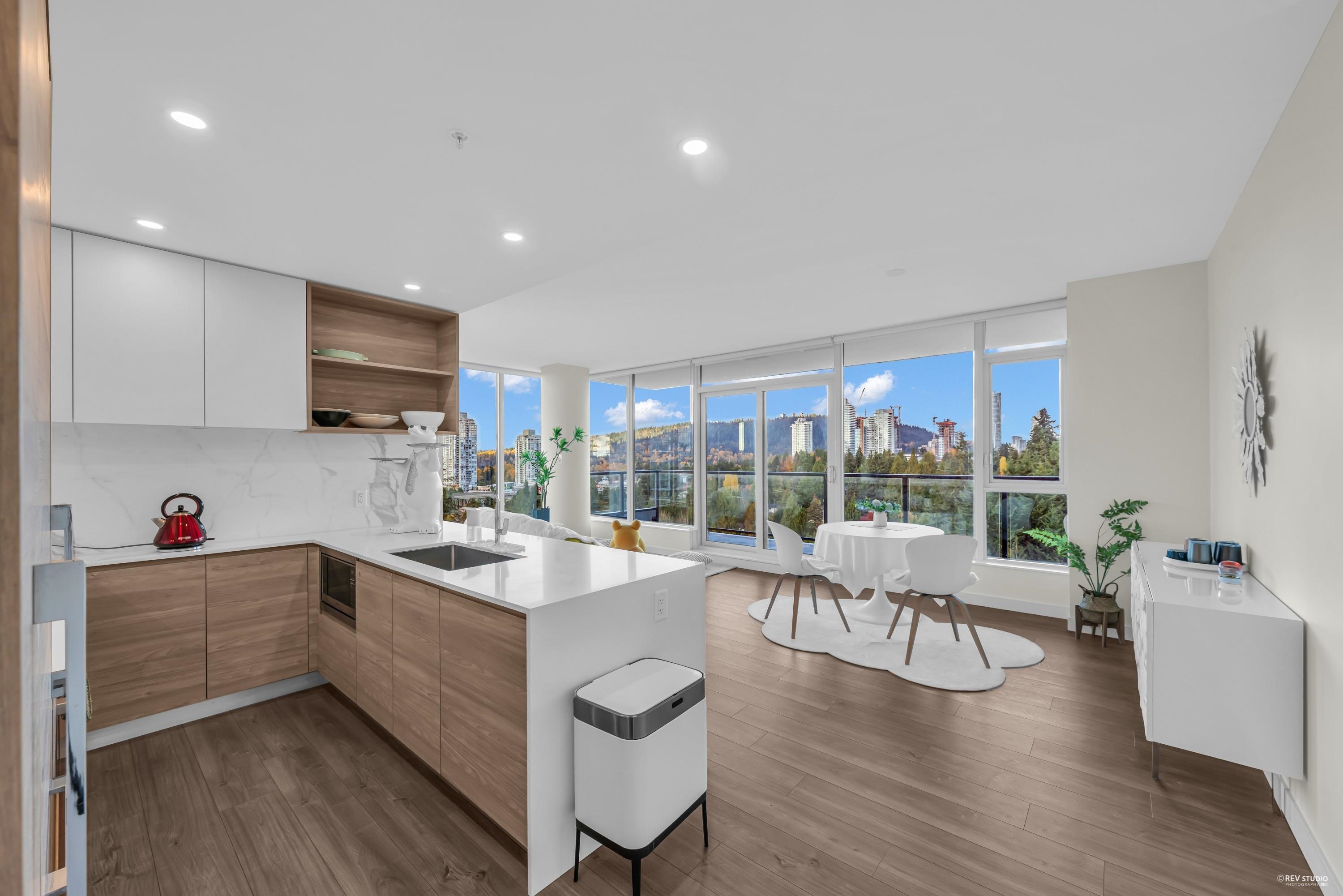 1501-585 AUSTIN AVENUE, Coquitlam, British Columbia Apartment/Condo, 2 Bedrooms, 2 Bathrooms, Residential Attached,For Sale, MLS-R2832902, Richmond Condo for Sale