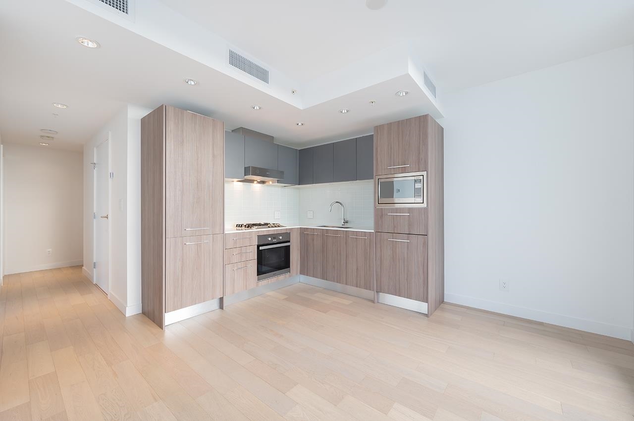 Wilson Lam Realtor, 1110-2220 KINGSWAY, Vancouver, British Columbia V5N 2T7, 2 Bedrooms, 2 Bathrooms, Residential Attached,For Sale ,R2832926