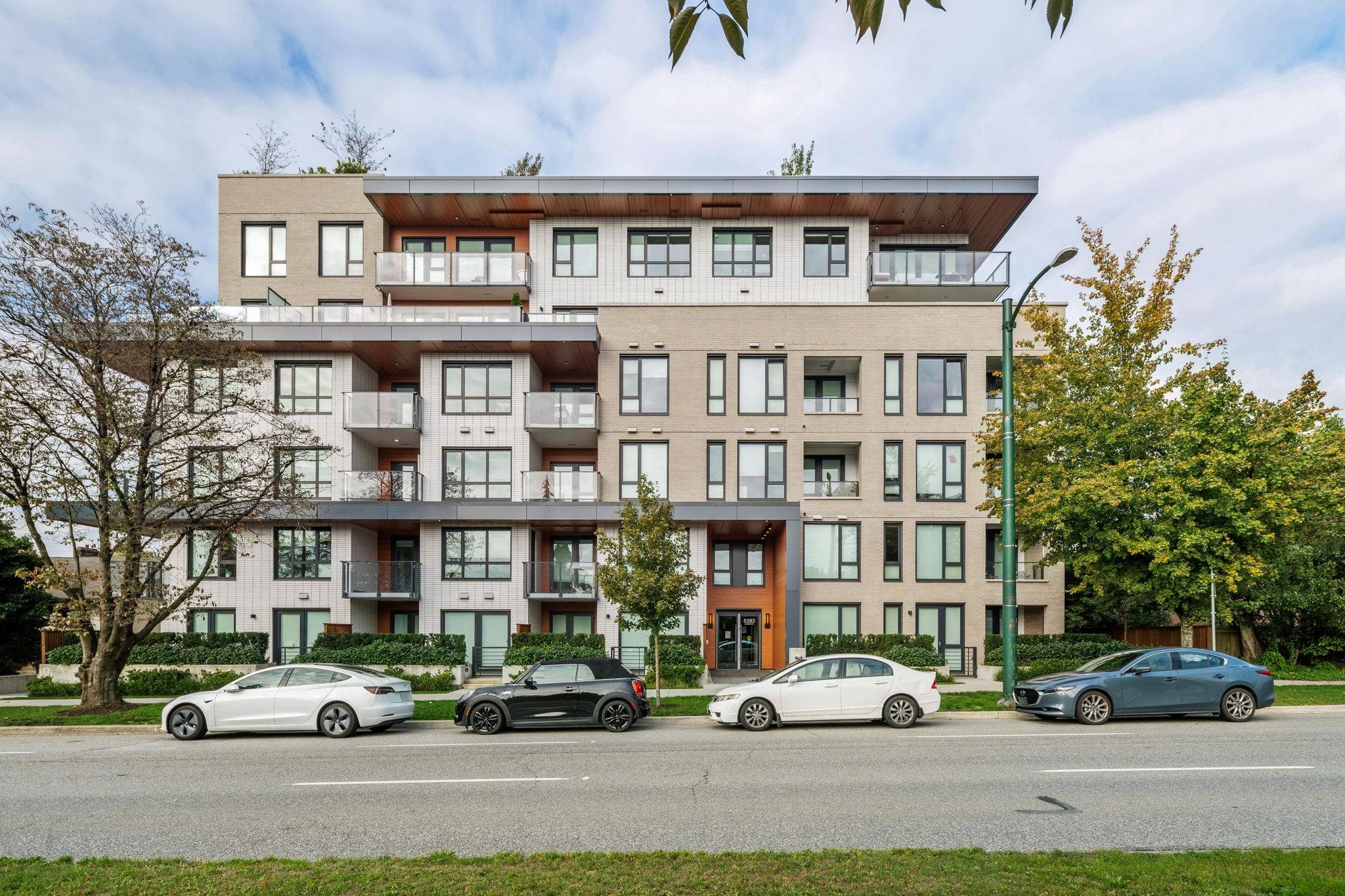305 5383 Cambie Street, Vancouver 26