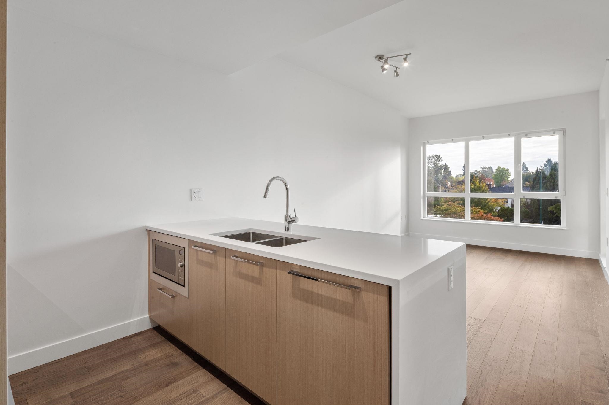 305 5383 Cambie Street, Vancouver 6