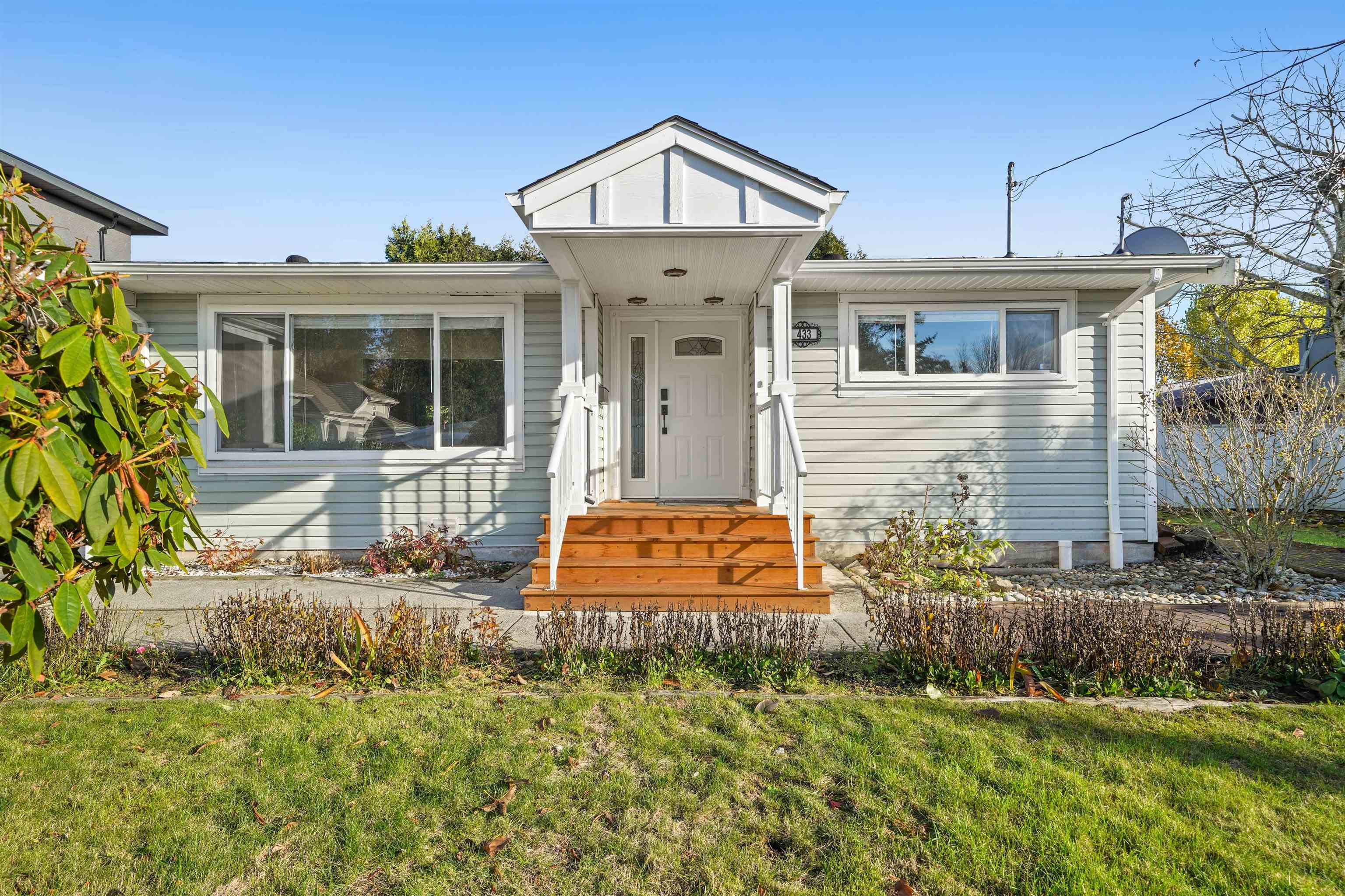 433 GLENHOLME STREET, Coquitlam, British Columbia House/Single Family, 3 Bedrooms, 3 Bathrooms, Residential Detached,For Sale, MLS-R2832986
