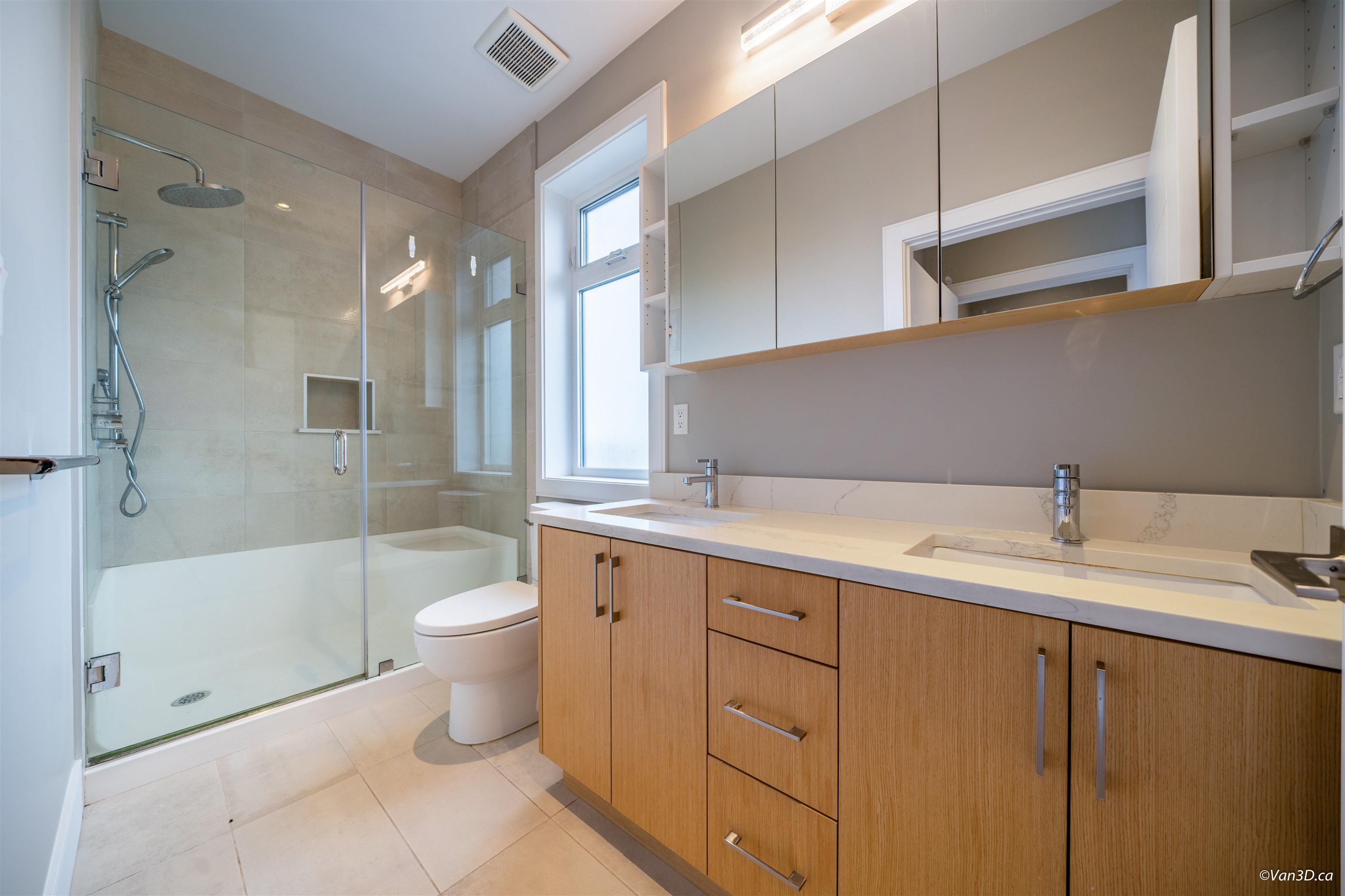 3287 E 18th Avenue, Vancouver 12