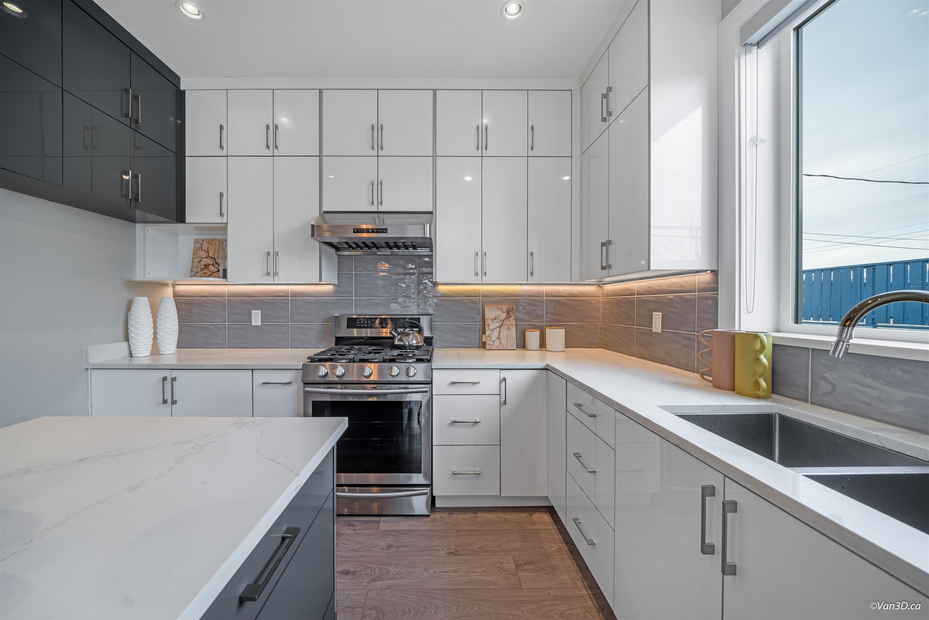 3287 E 18th Avenue, Vancouver 3