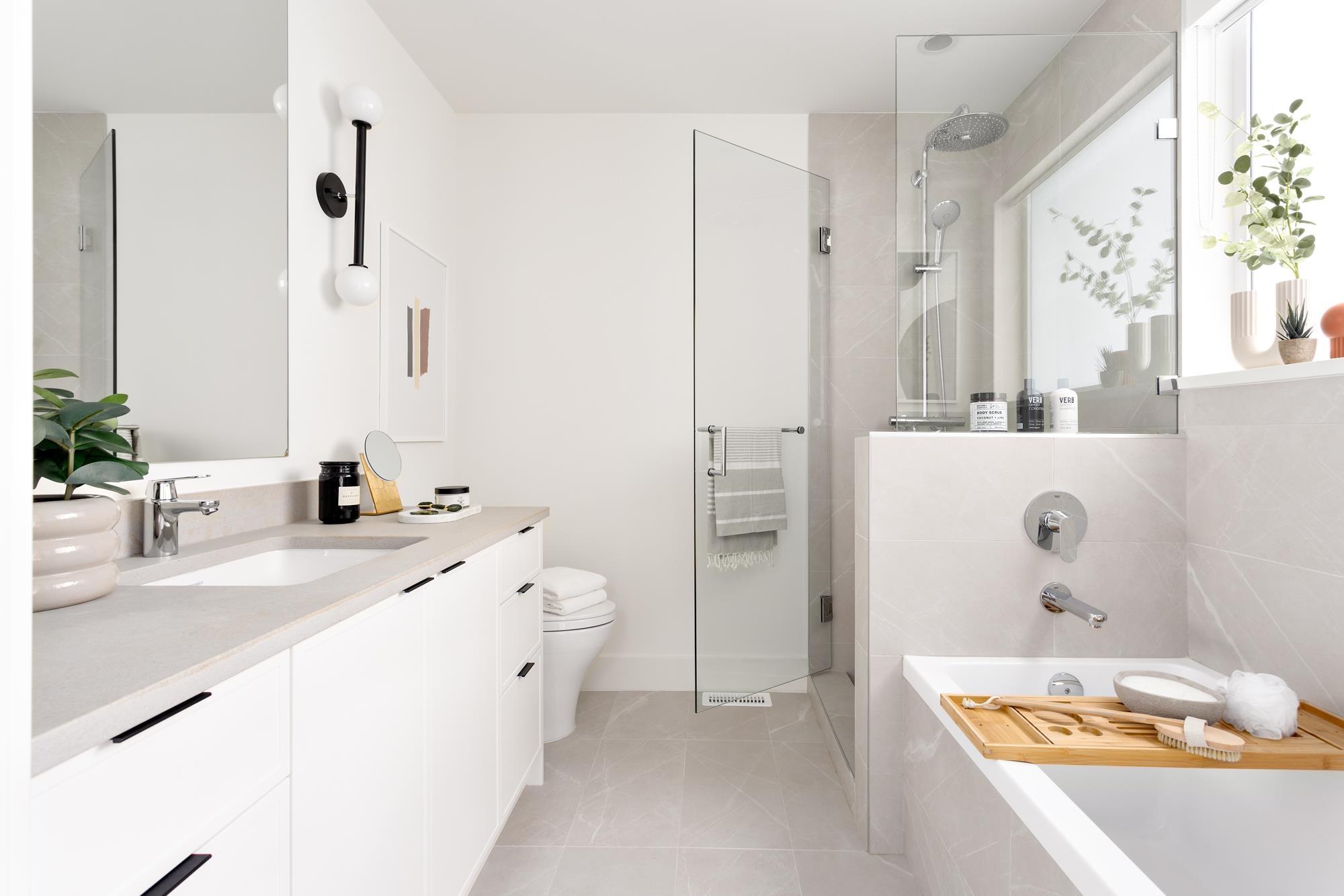 6838 Oak Street, Vancouver 5