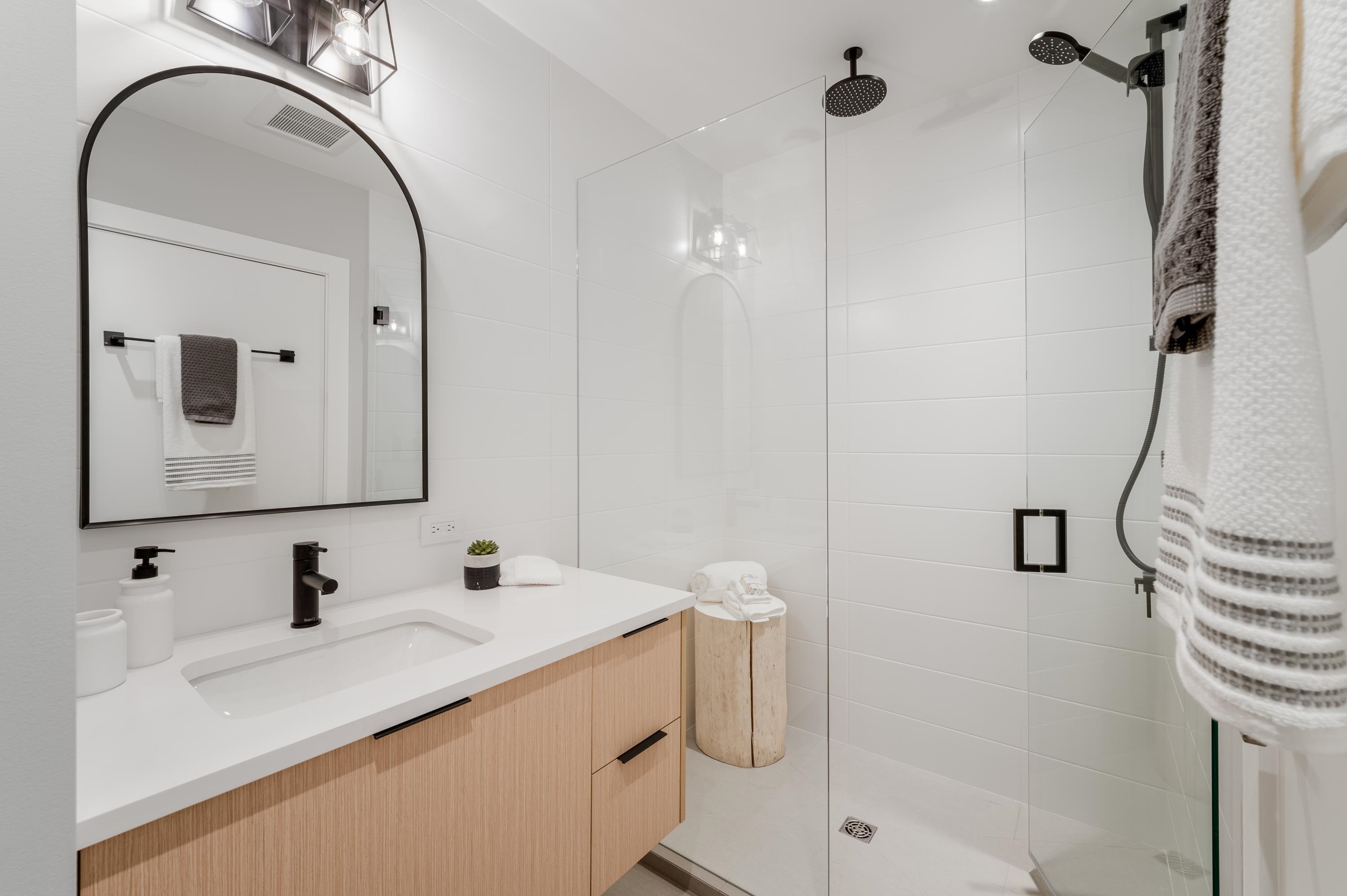 3004 W 14th Avenue, Vancouver 19