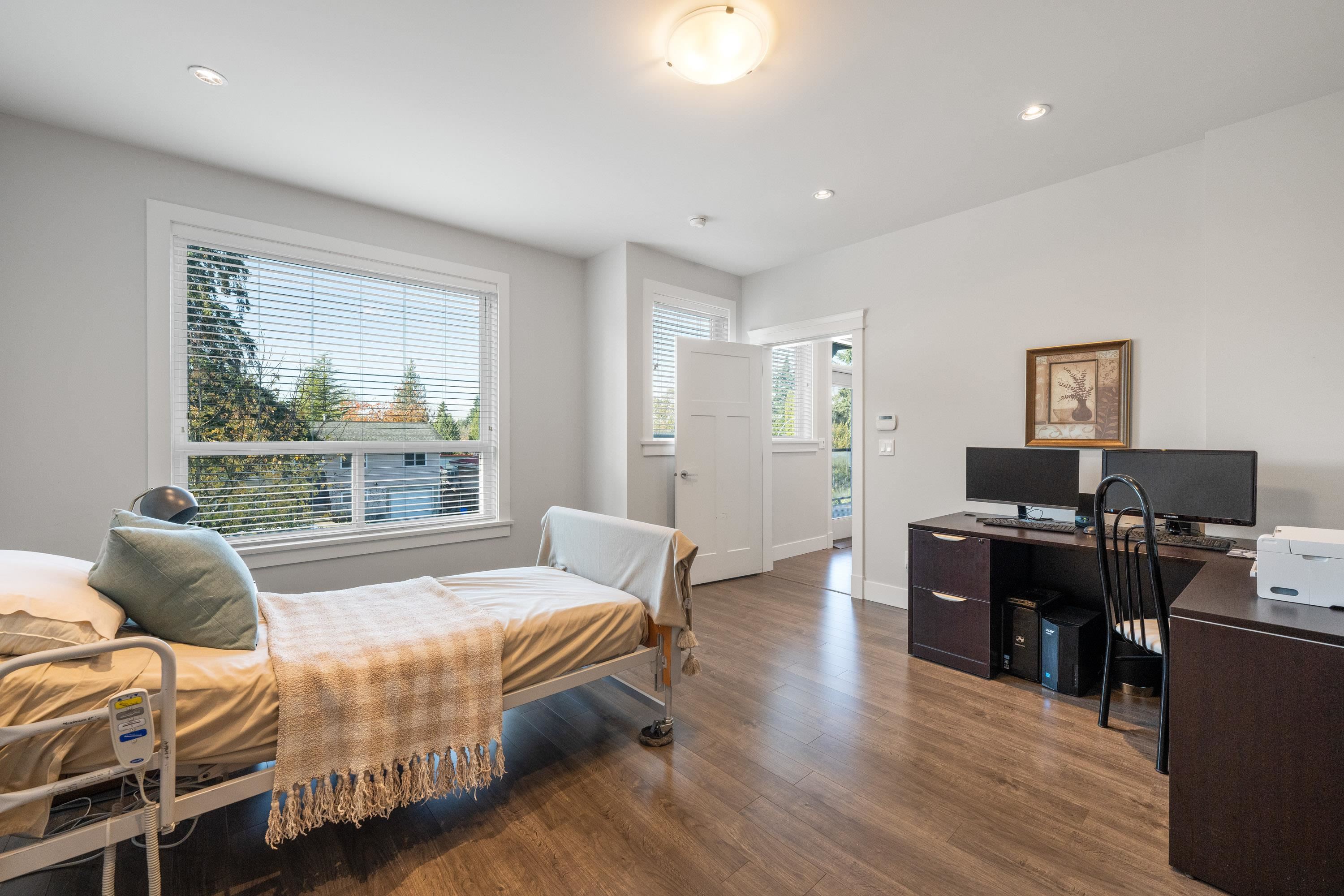 4814 201 STREET, Langley, British Columbia House/Single Family, 7 Bedrooms, 4 Bathrooms, Residential Detached,For Sale, MLS-R2833228